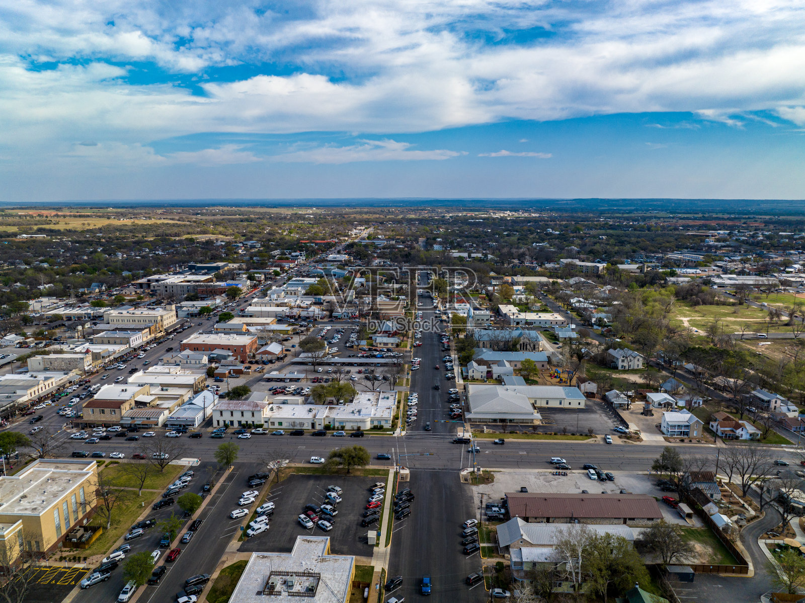 德克萨斯州弗雷德里克斯堡历史城区的鸟瞰图照片摄影图片