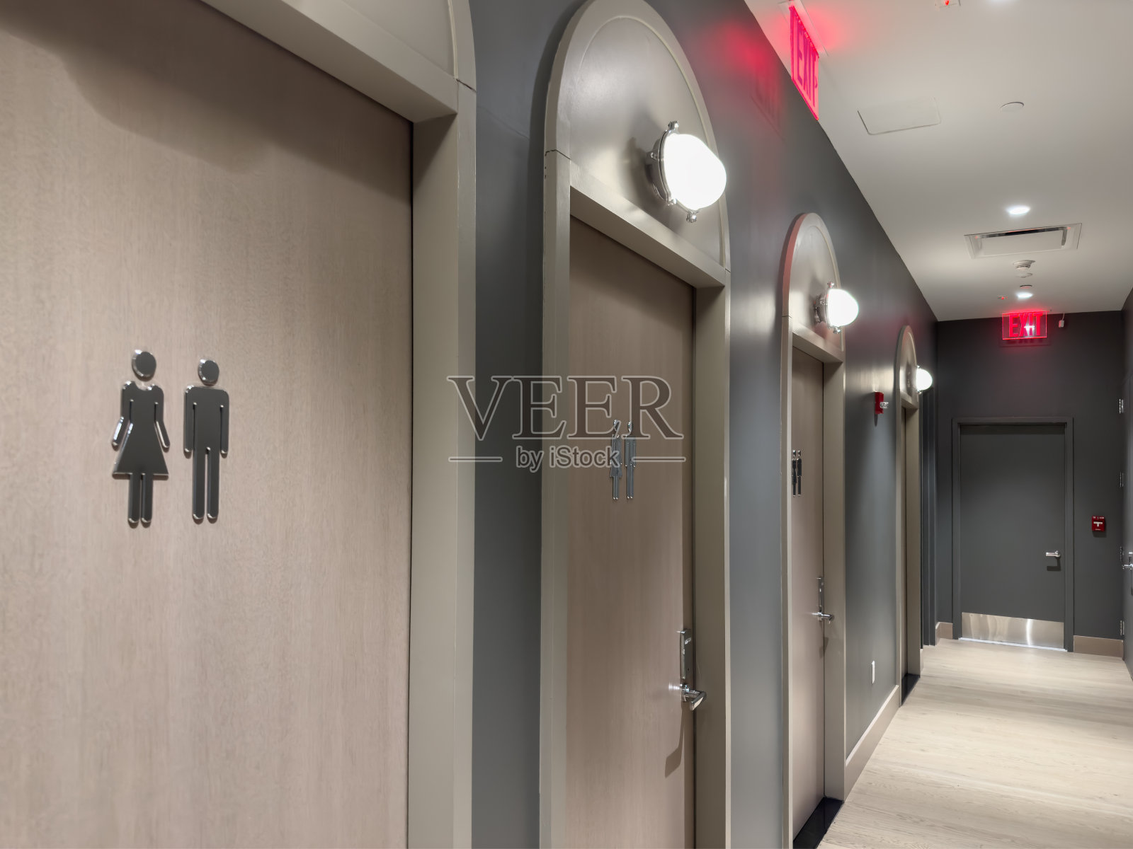 厕所标志照片摄影图片