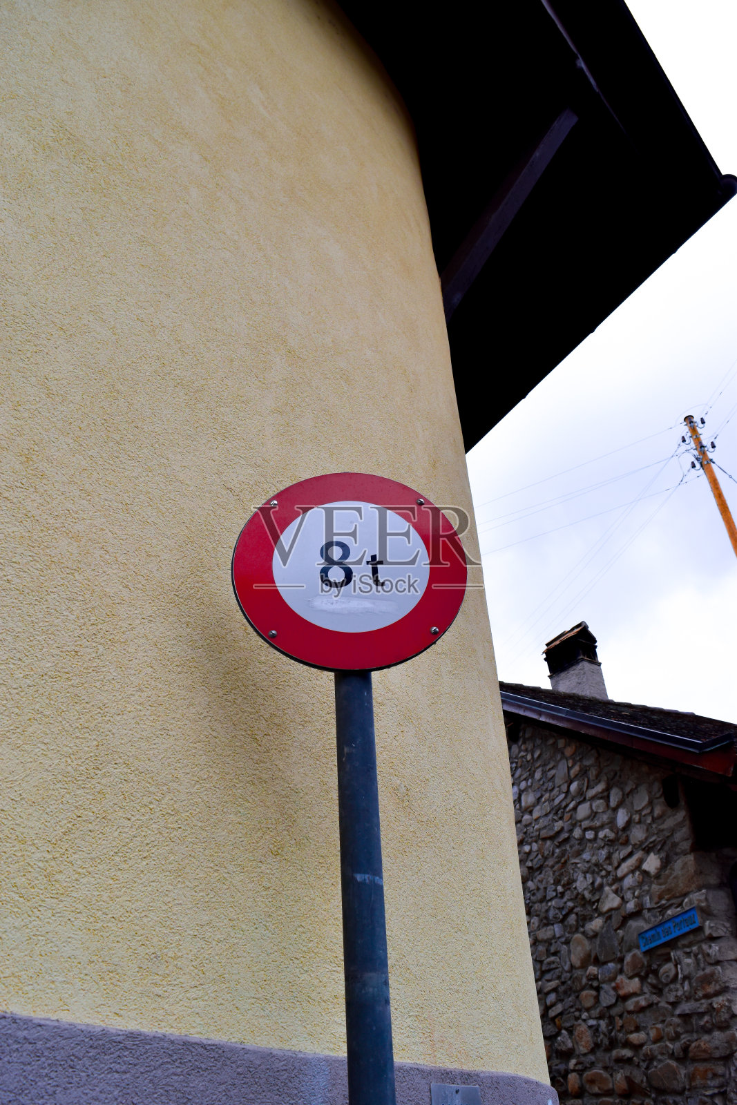 路标:路边的标志或信息照片摄影图片