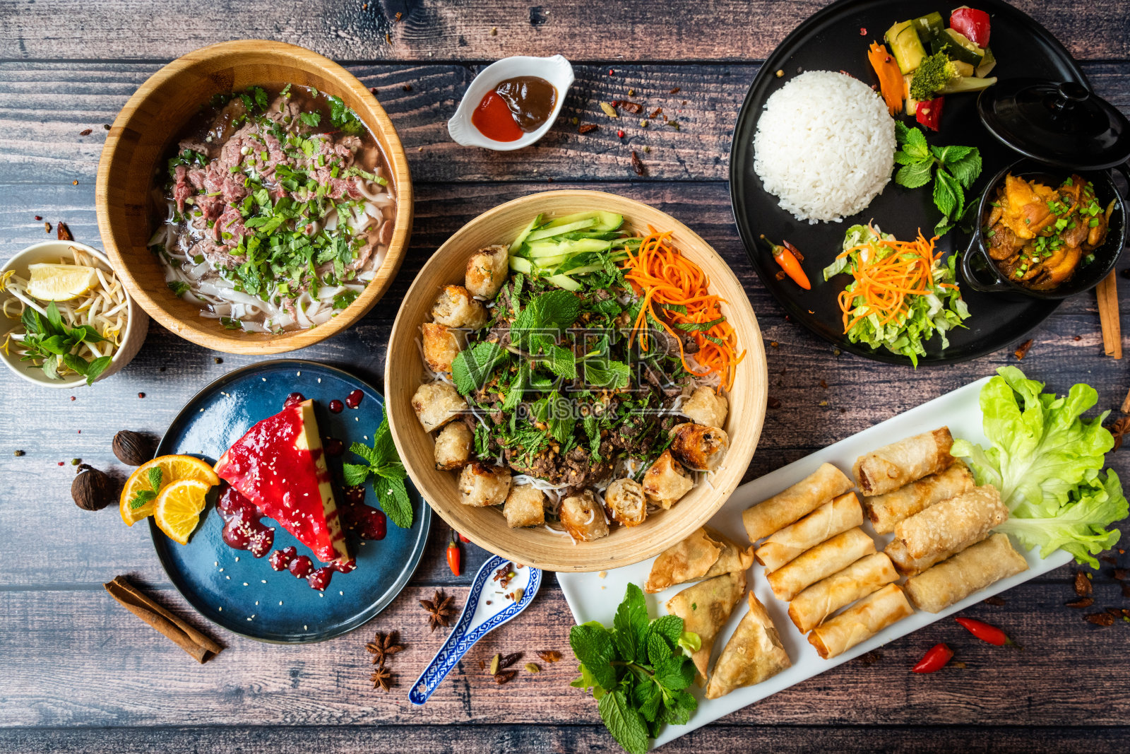 好看，有颜色，有味道的亚洲食物照片摄影图片