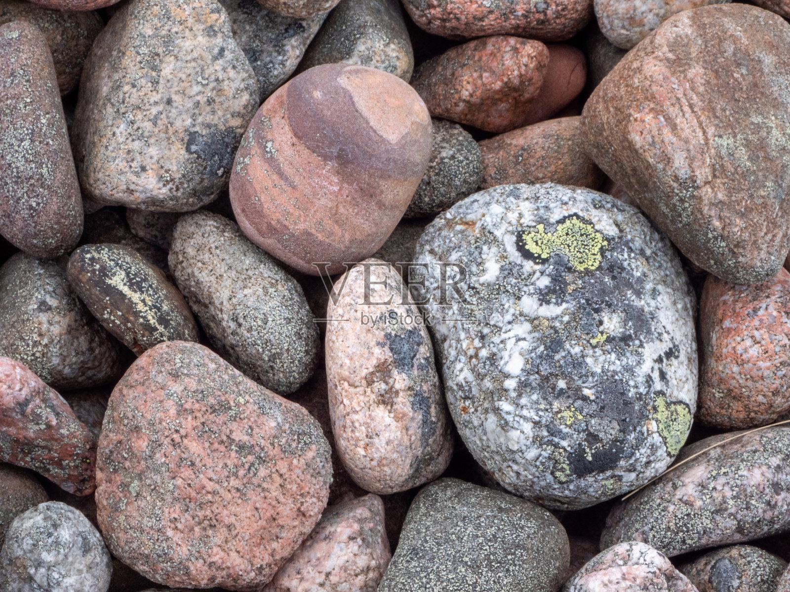 芬兰汝尔莫岛上美丽而崎岖的自然风光照片摄影图片