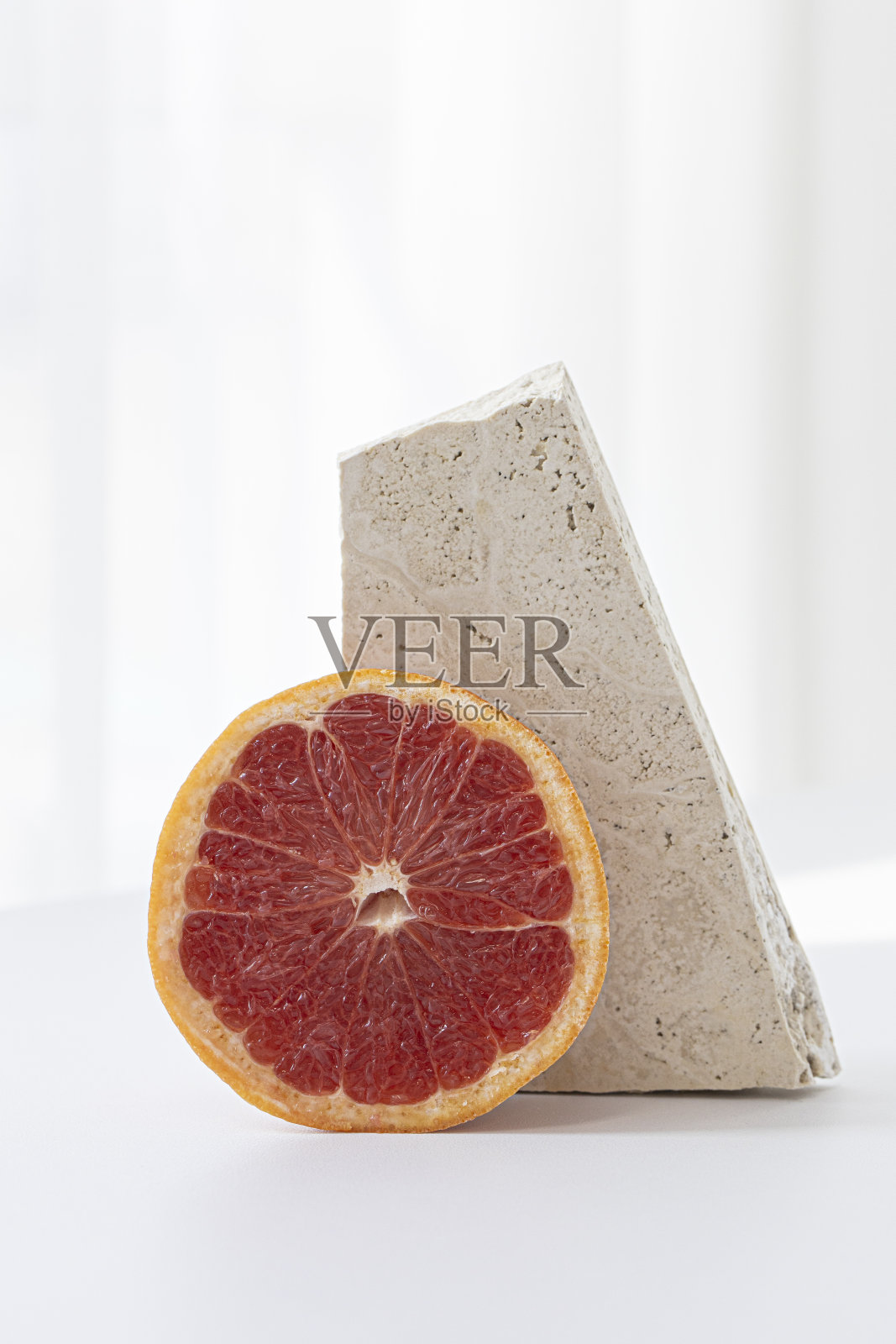 柚子与半分离的柑橘类水果照片摄影图片