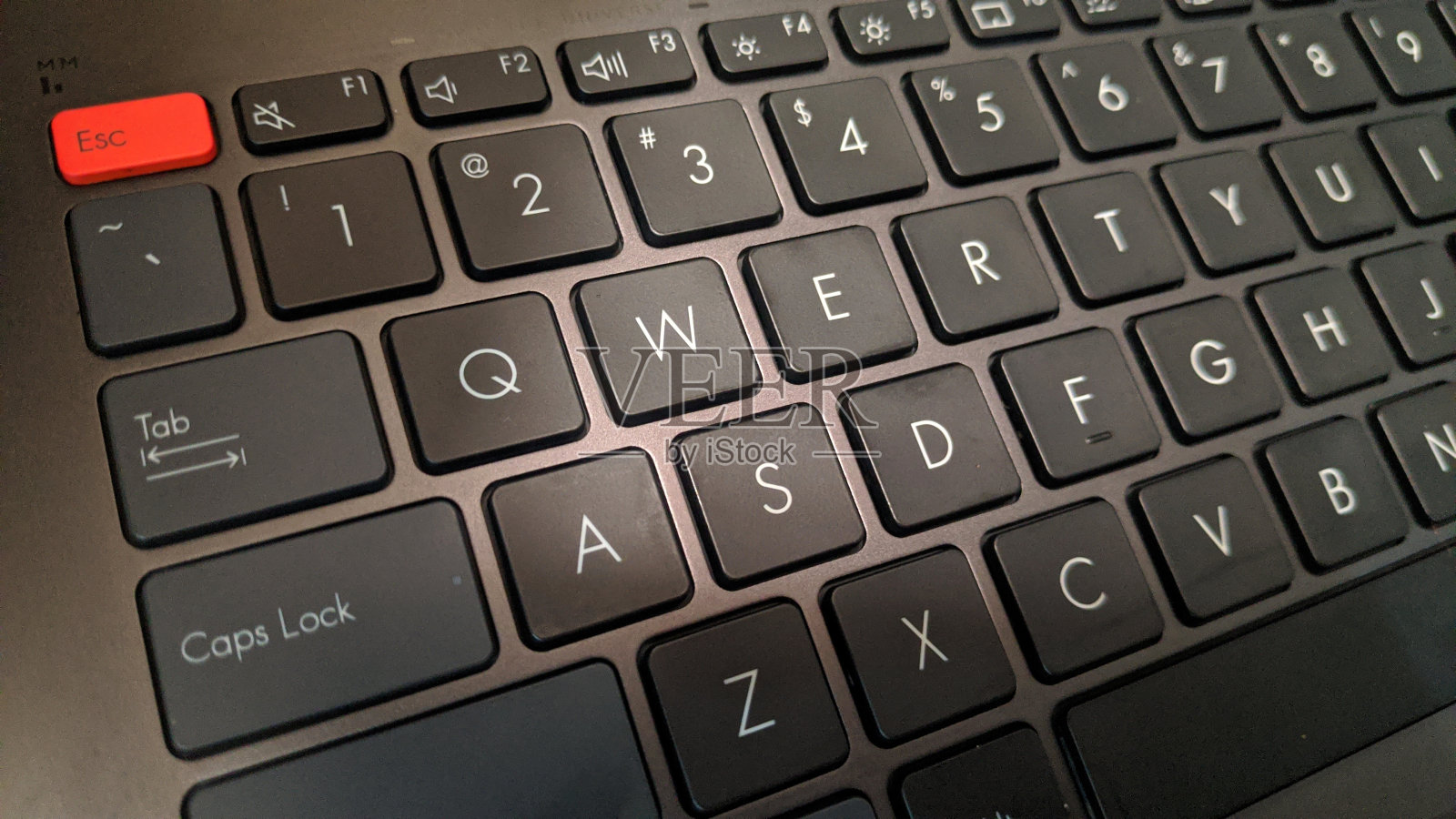 红色退出键照片摄影图片