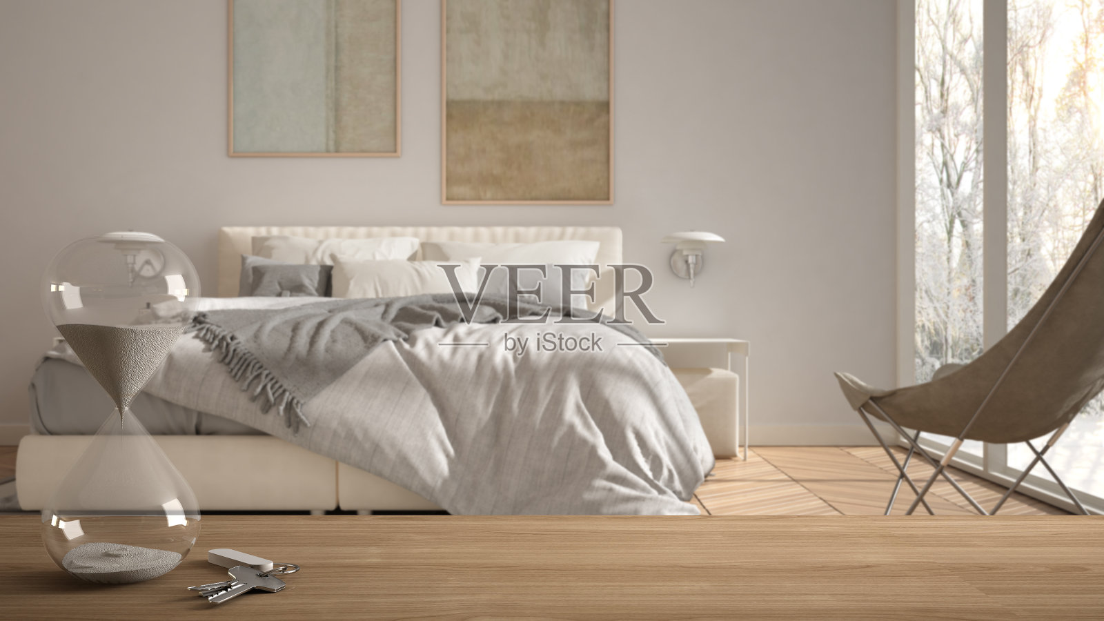 木制的桌子，书桌或架子与水晶现代沙漏测量流逝的时间，在倒计时的最后期限超过现代卧室，室内设计，复制空间背景照片摄影图片