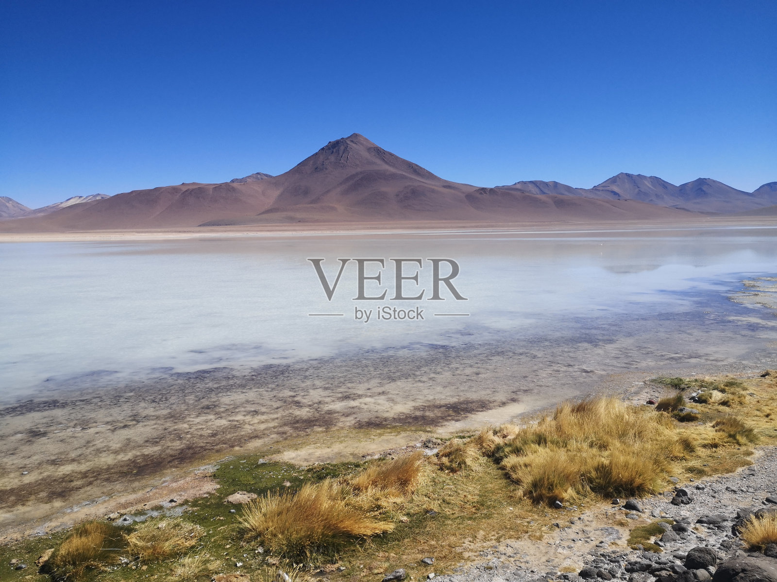 湖与山照片摄影图片