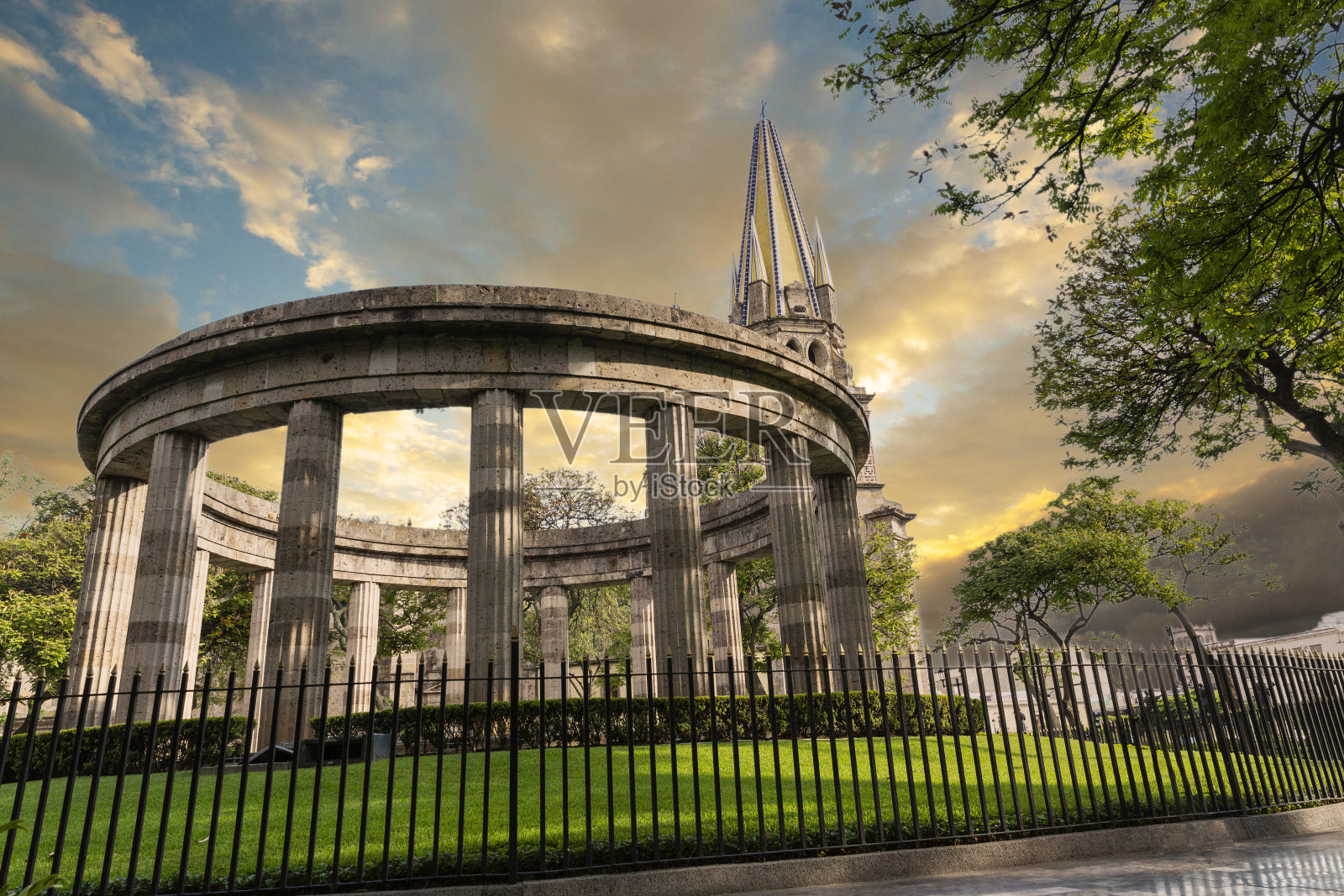 瓜达拉哈拉，哈利斯科，墨西哥。白天拍摄。照片摄影图片