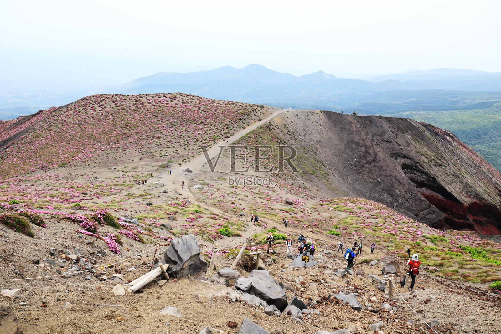 初夏的大町风景照片摄影图片