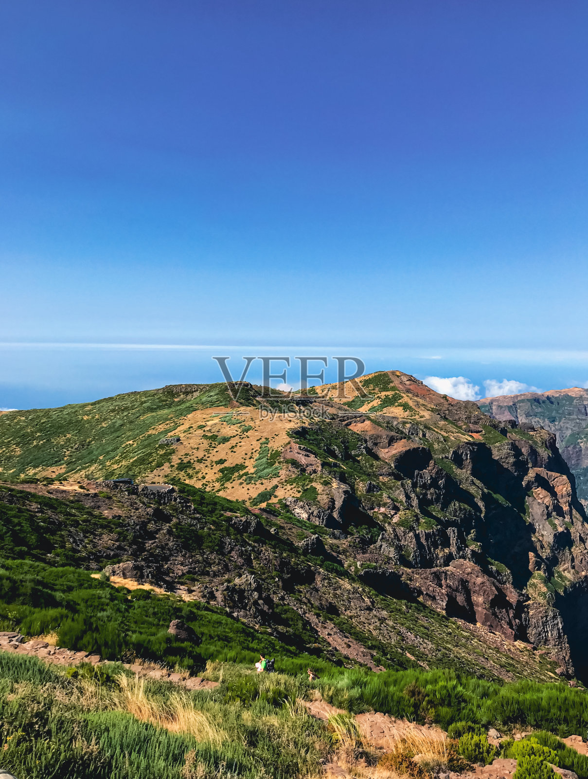 从山顶俯瞰照片摄影图片