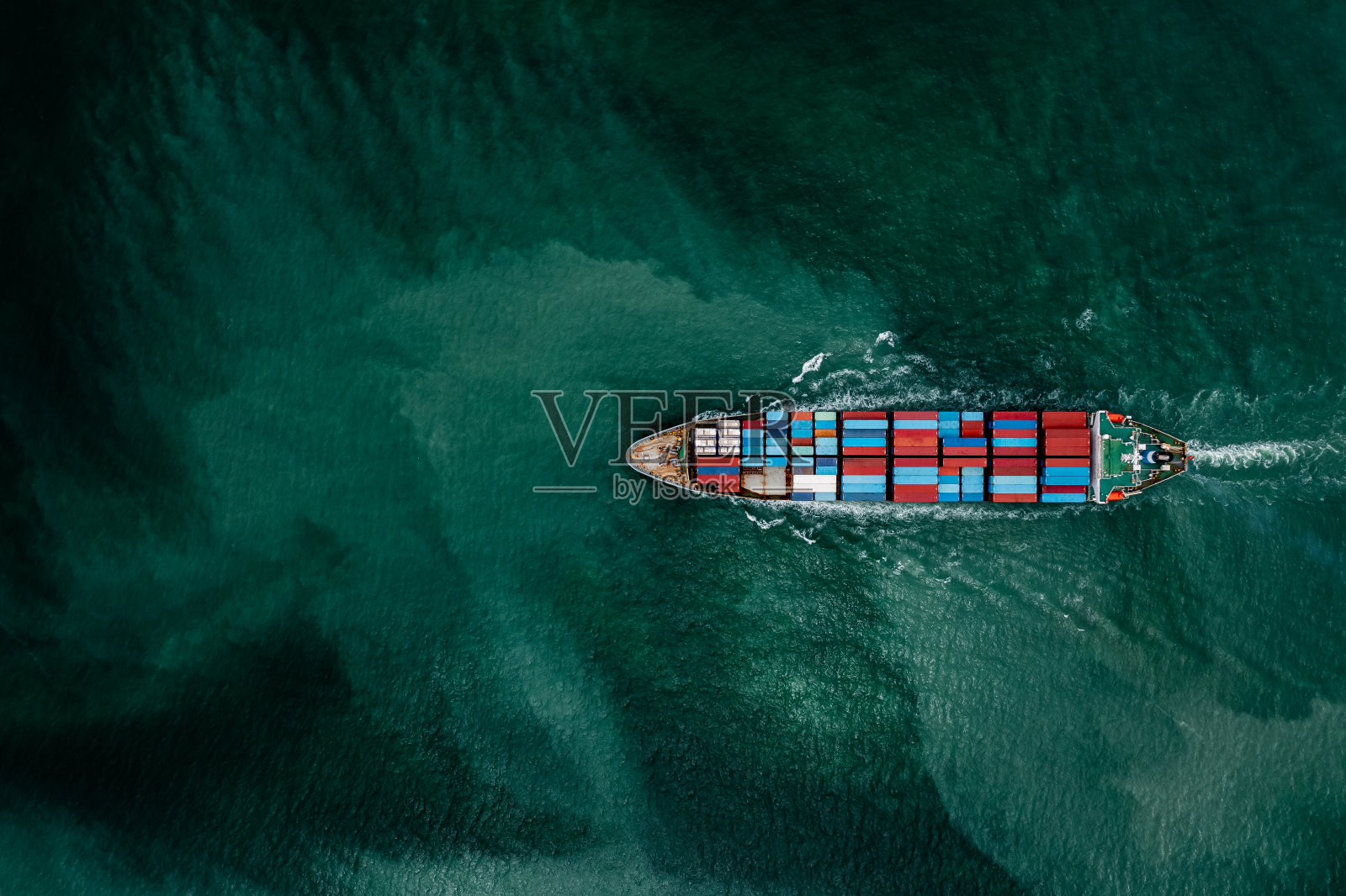 集装箱货轮：国际货物运输（含亚太及欧洲）照片摄影图片