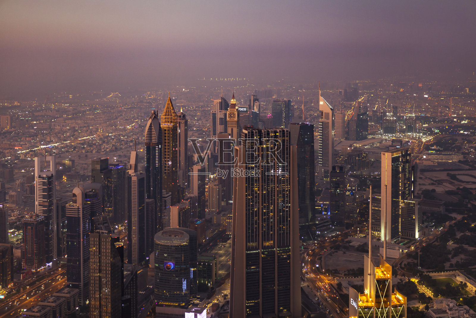 阿联酋迪拜城市夜景照片摄影图片