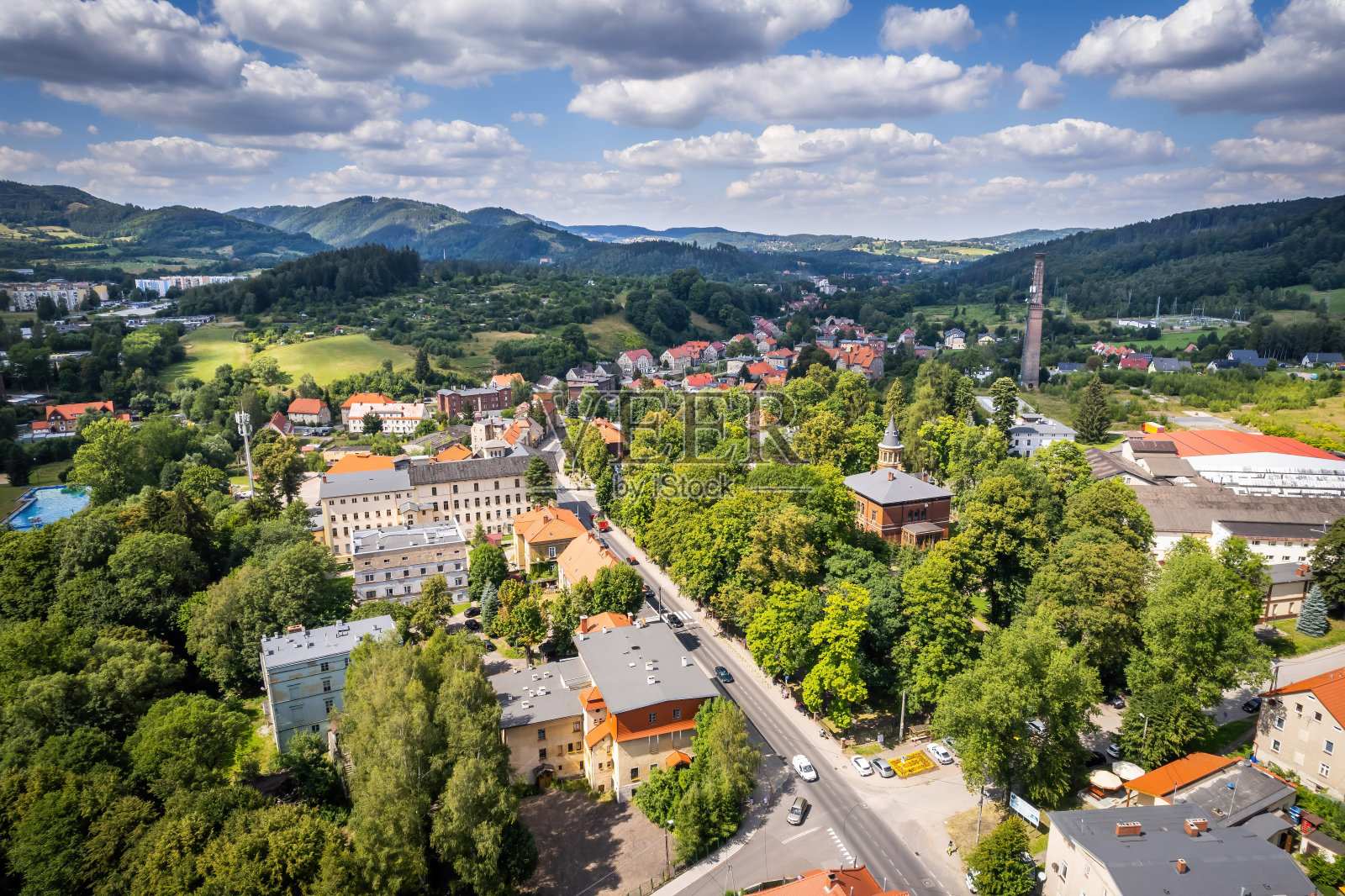 洛西里西亚的格卢什卡城，航拍照片照片摄影图片
