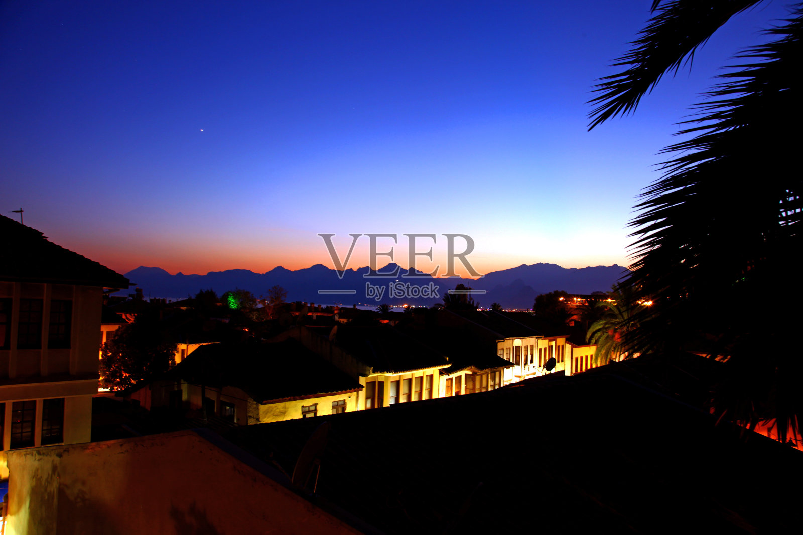 安塔利亚日落美景照片摄影图片