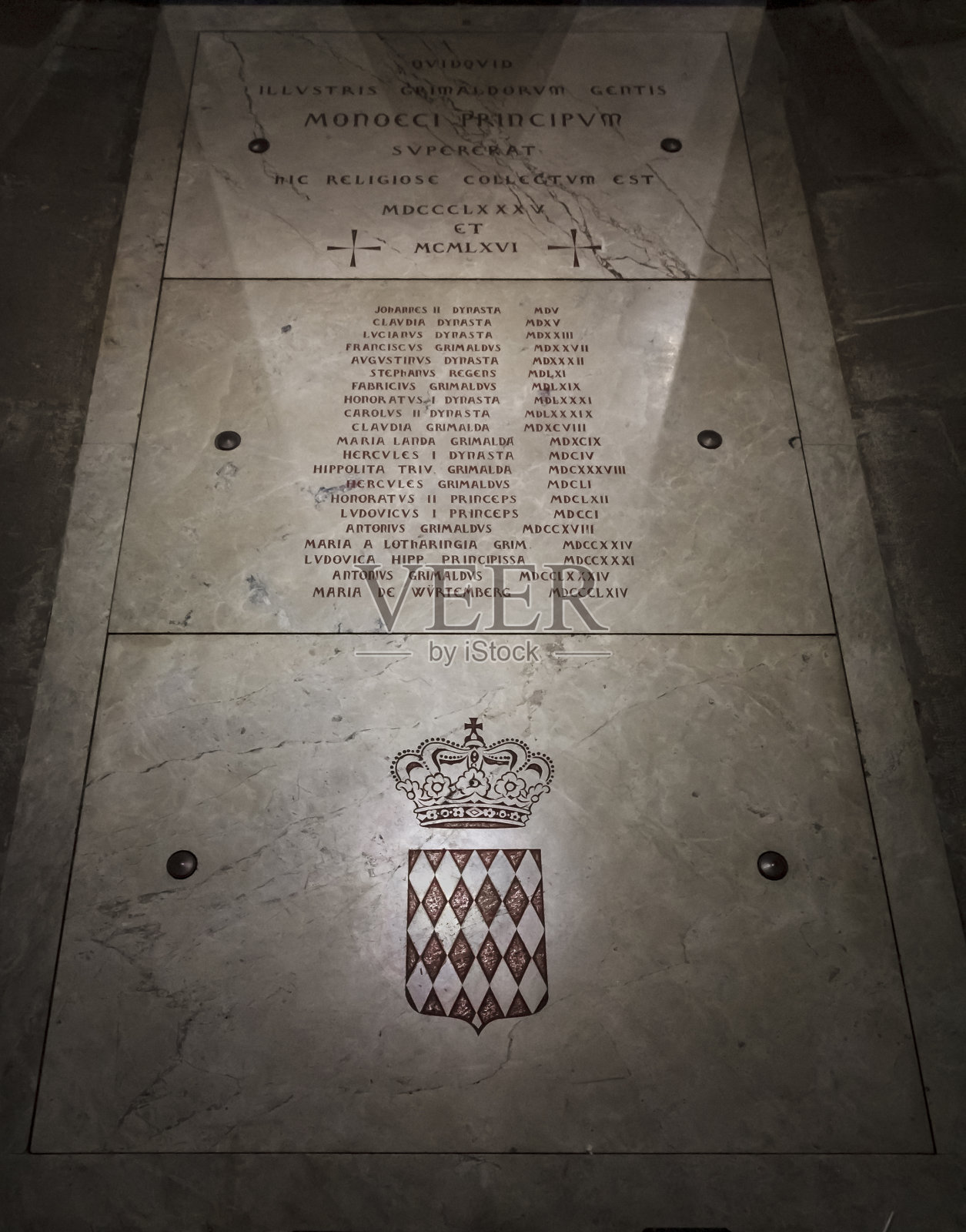 摩纳哥市圣尼古拉斯大教堂的格里马尔迪墓碑照片摄影图片