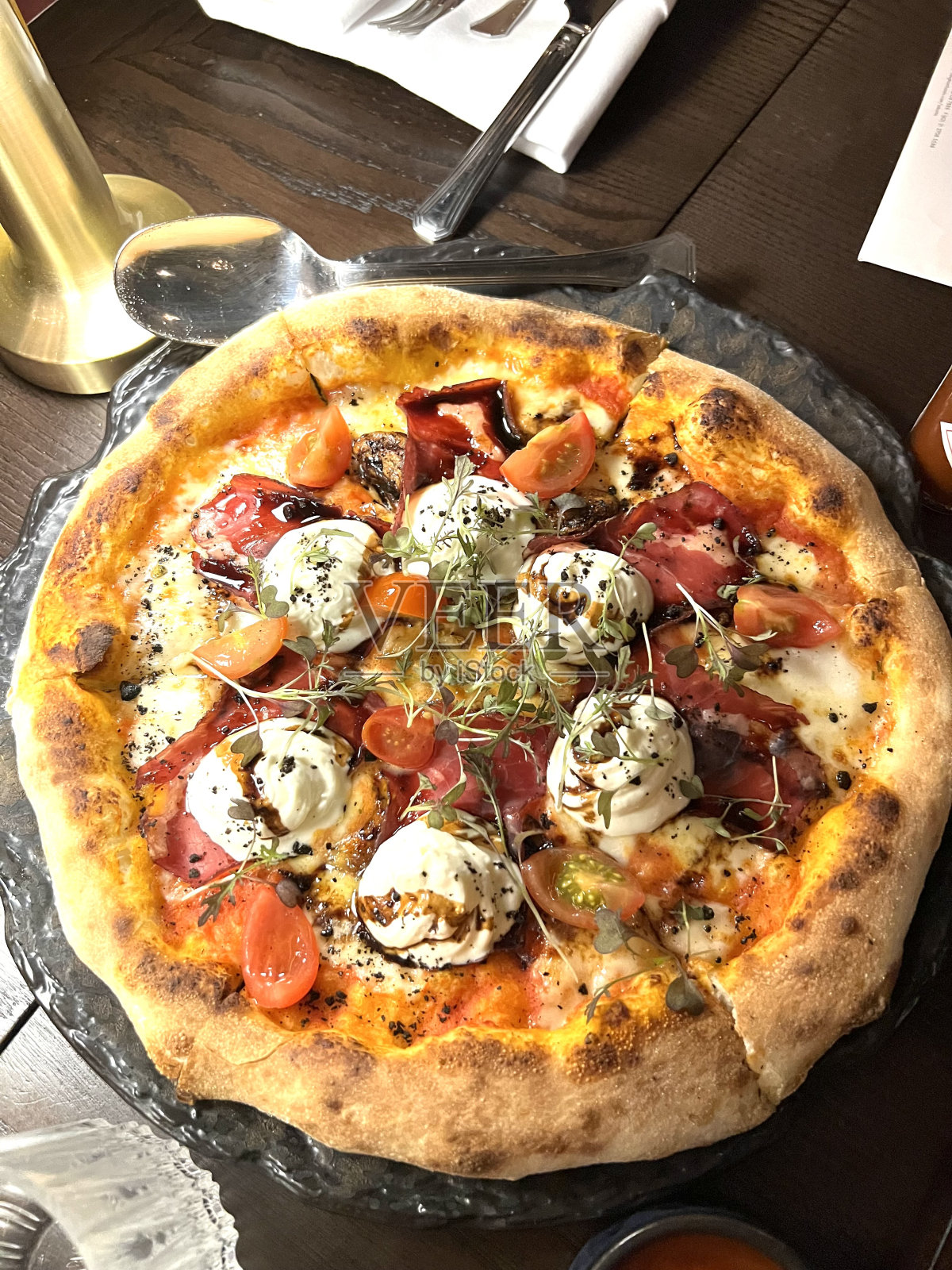 食物-披萨(意大利菜)照片摄影图片