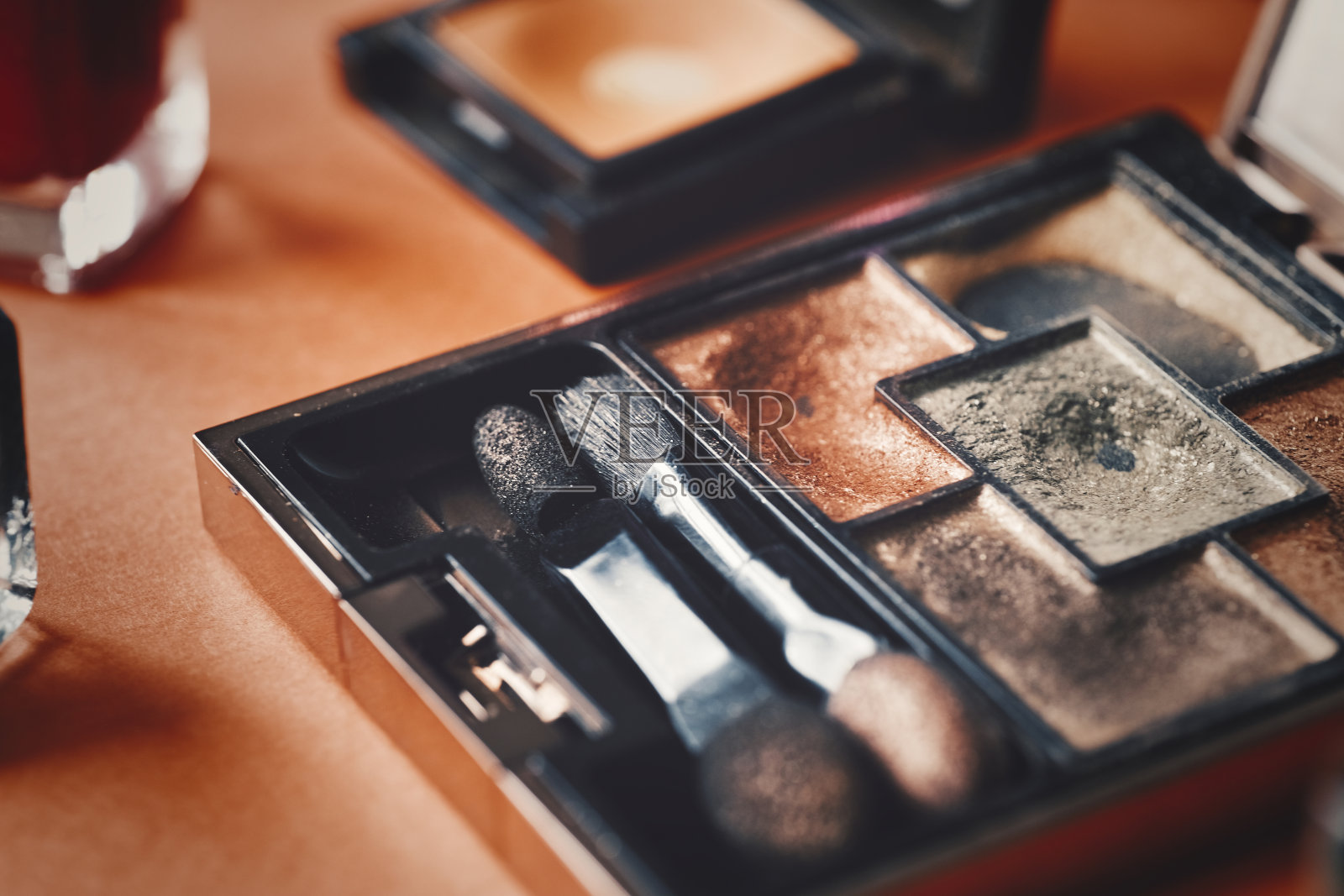 一次性化妆品和指甲油照片摄影图片