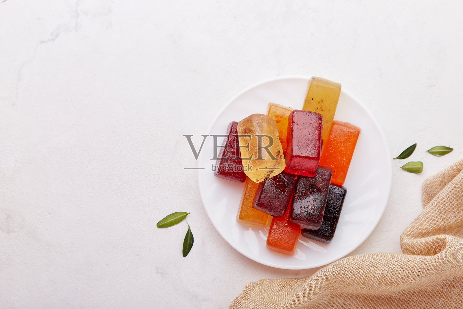 自制天然果酱。天然无糖，无麸质甜点。适合健康饮食，饮食和儿童照片摄影图片