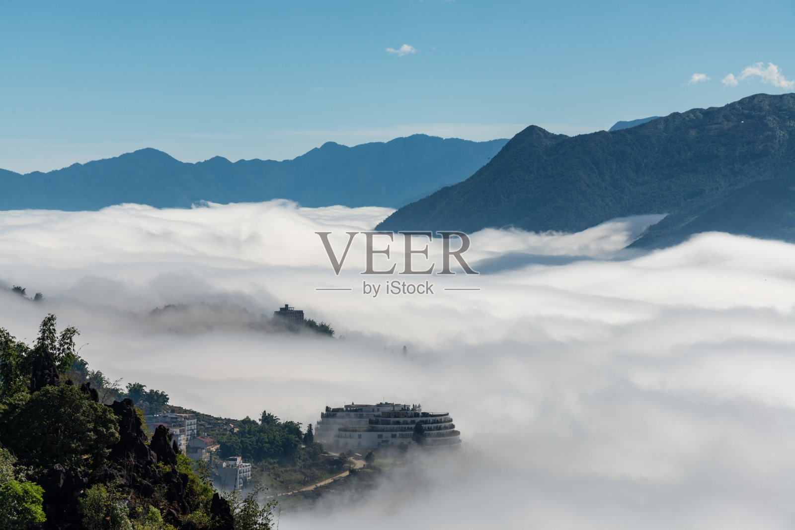 越南萨帕的Hau Thao教堂。照片摄影图片