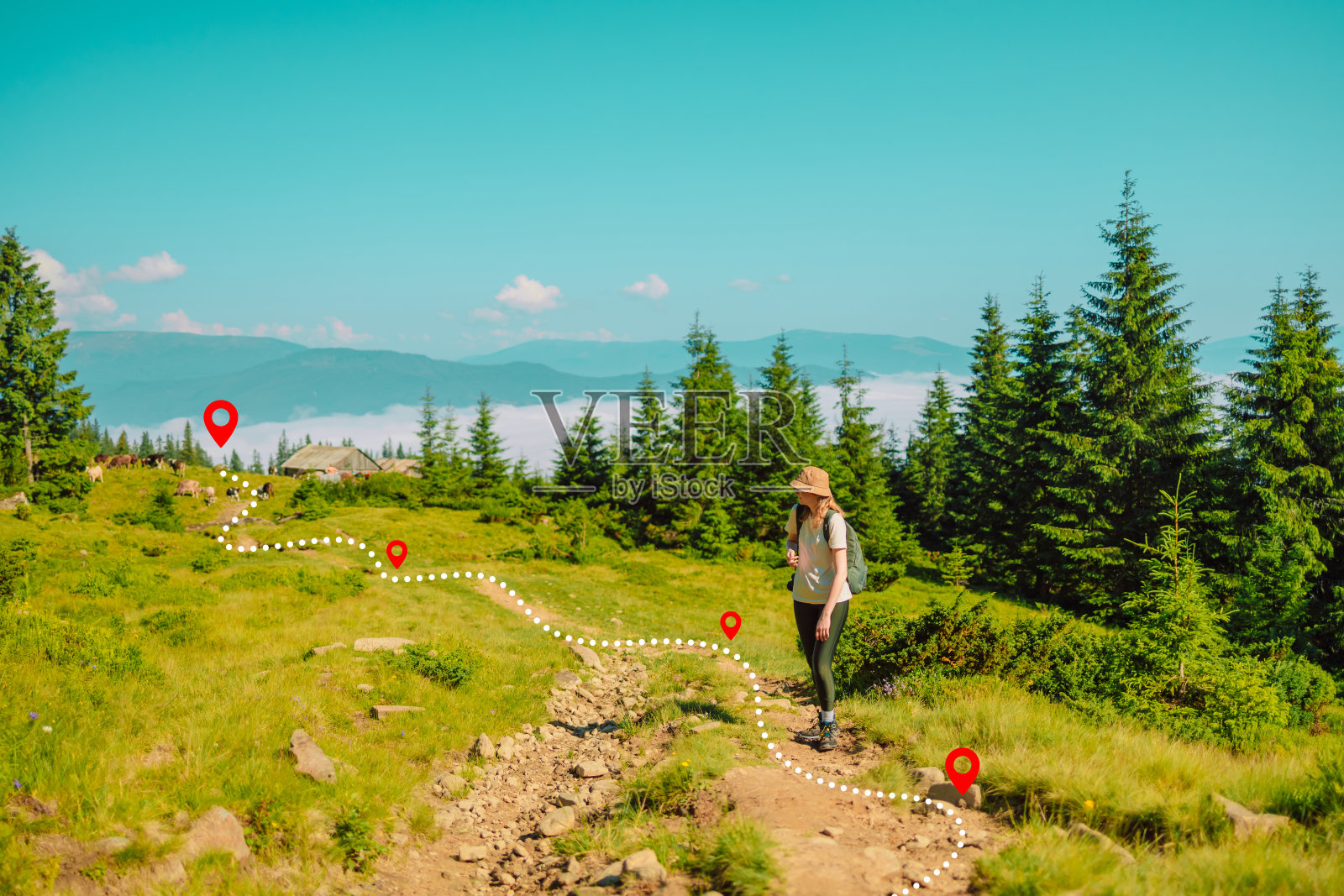 自信的徒步旅行者。积极疲惫的经验丰富的旅行者在山上感到快乐，微笑着背着背包照片摄影图片