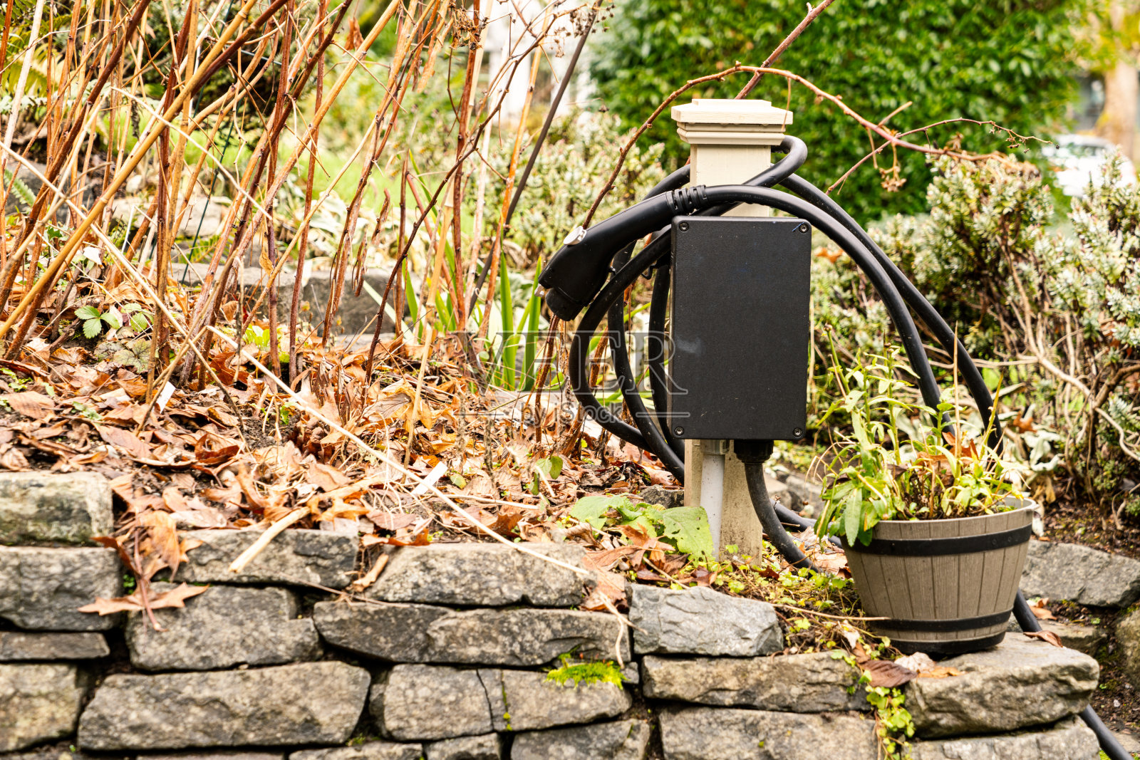 家用电动汽车充电设备照片摄影图片