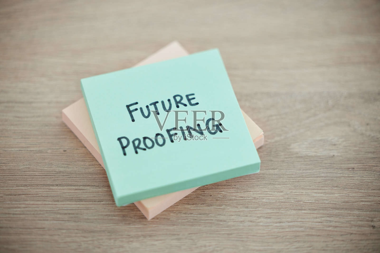 便利贴，计划和时间表或书面文本或业务增长准备改变。把它或未来证明在领导，创造性创新或新启动公司改善照片摄影图片