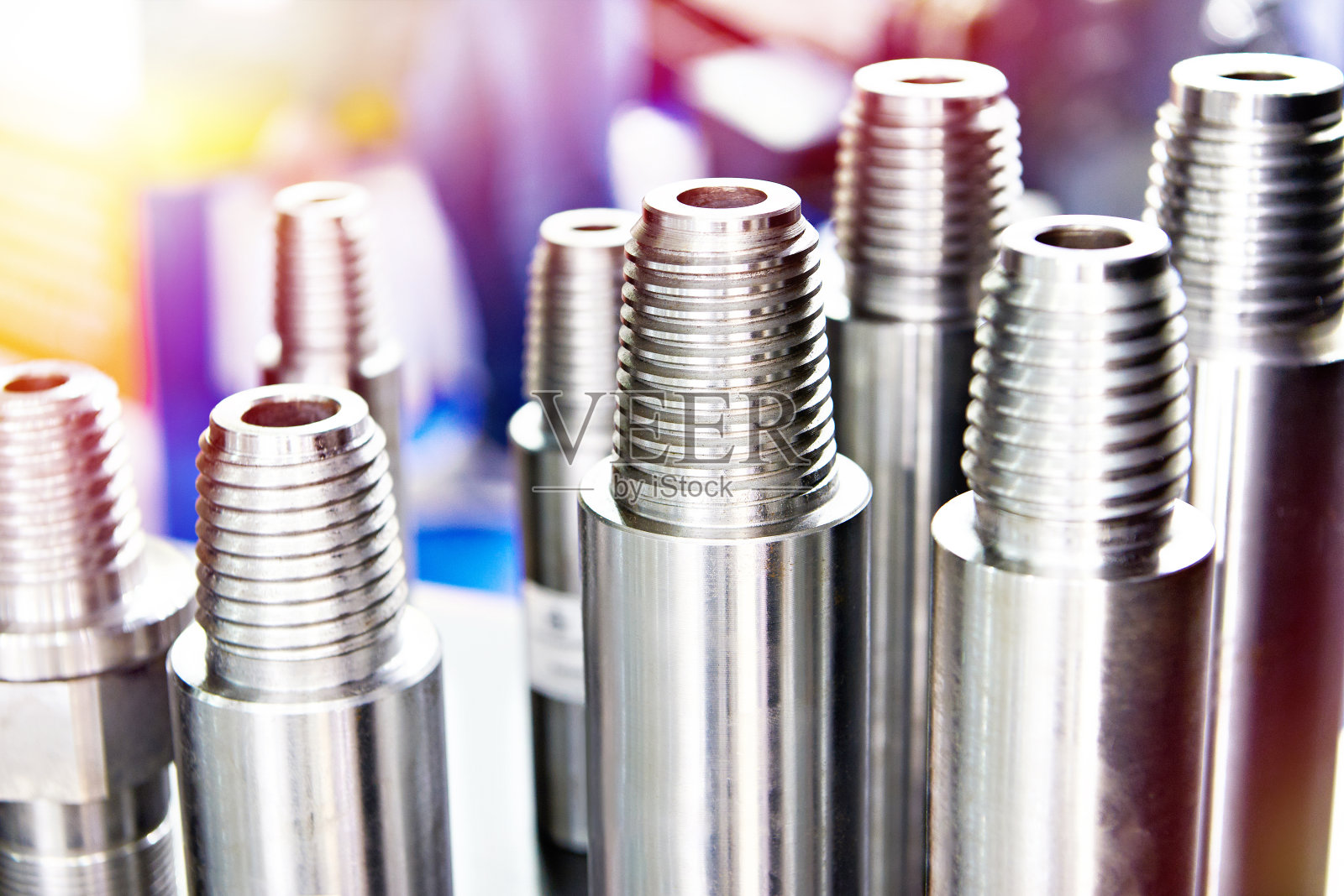 用于钻孔的螺纹连接启动杆照片摄影图片