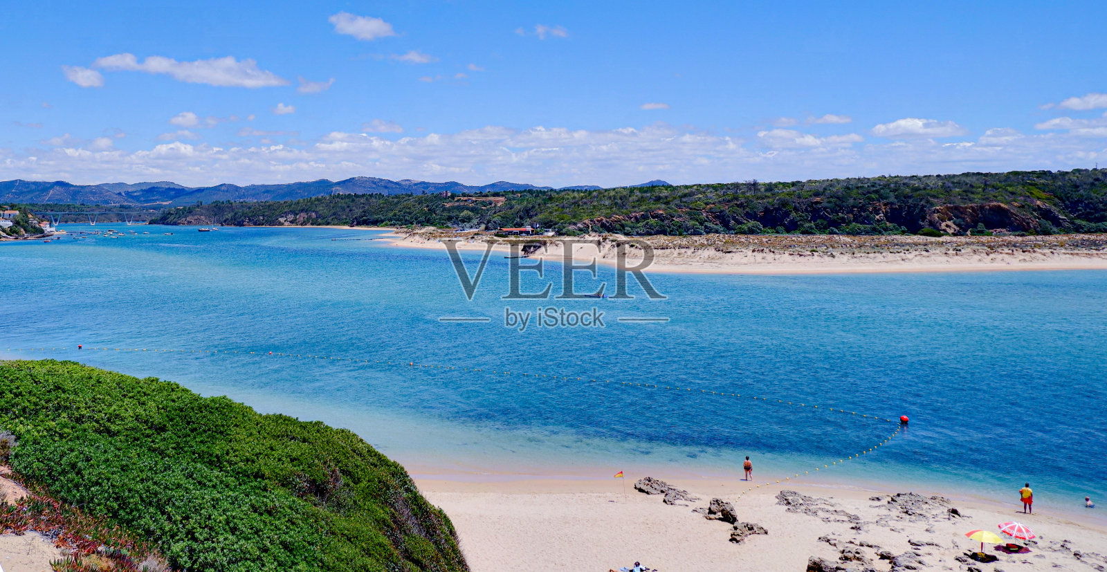 葡萄牙维拉诺娃·德·米尔方特斯2头照片摄影图片