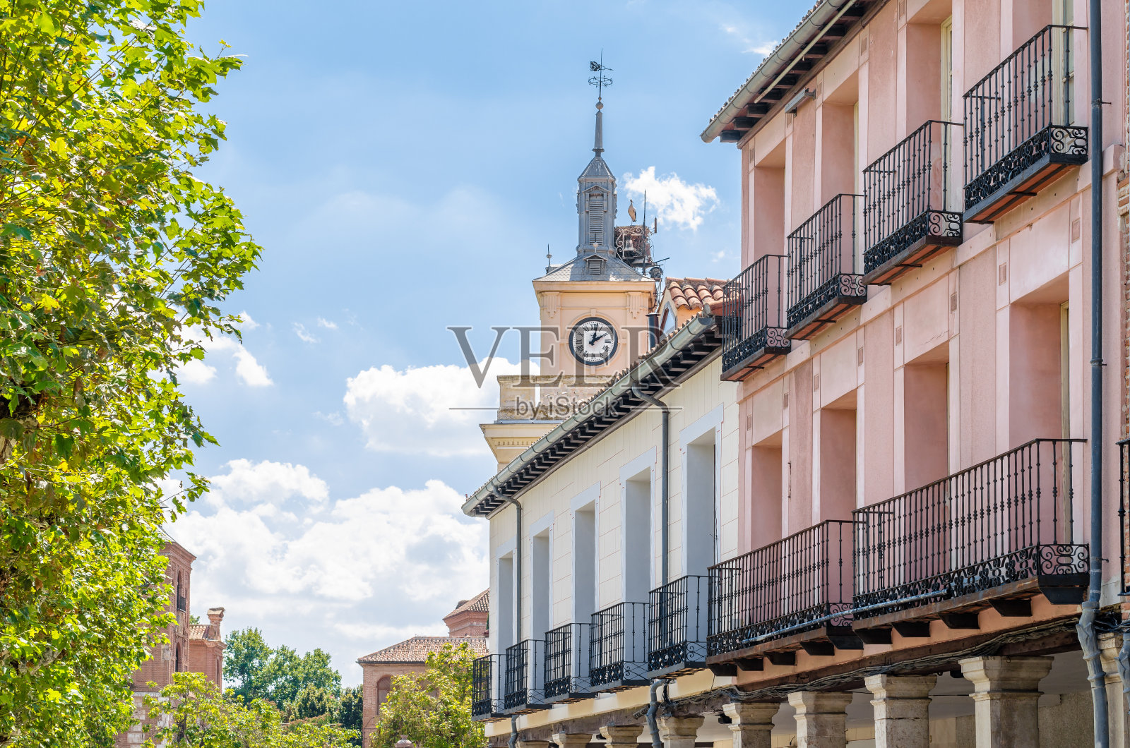 Alcala de Henares的建筑，西班牙马德里省照片摄影图片
