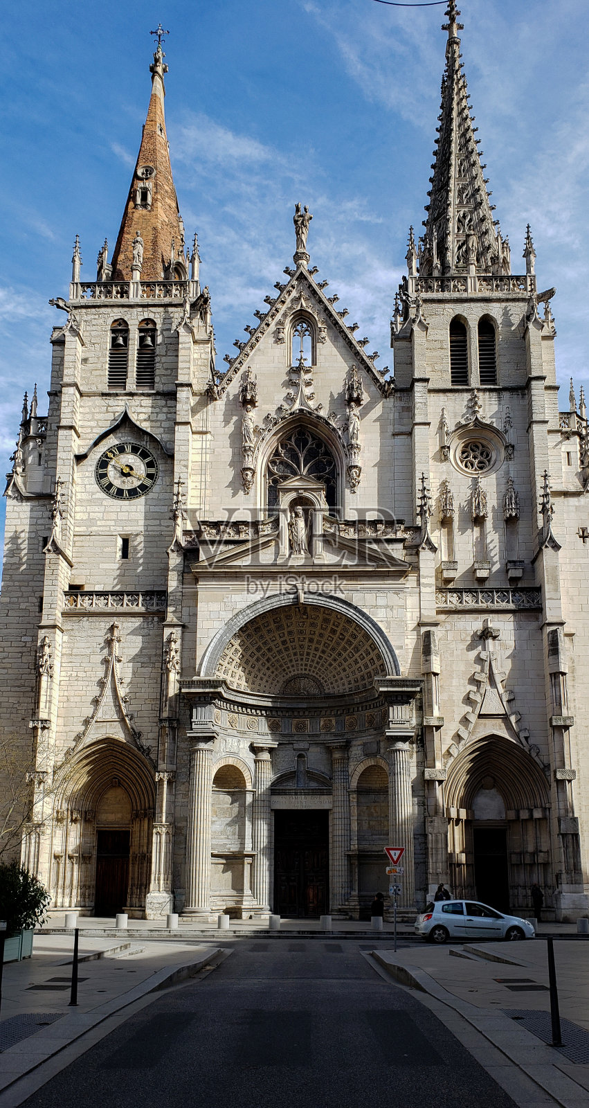 法国里昂教堂照片摄影图片
