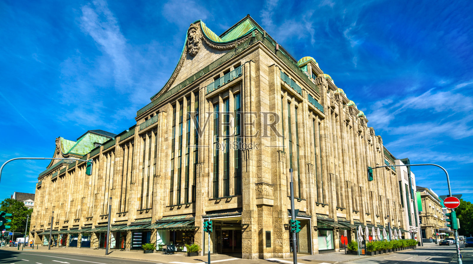 Kaufhof an der Ko，德国杜塞尔多夫一个历史悠久的市场照片摄影图片