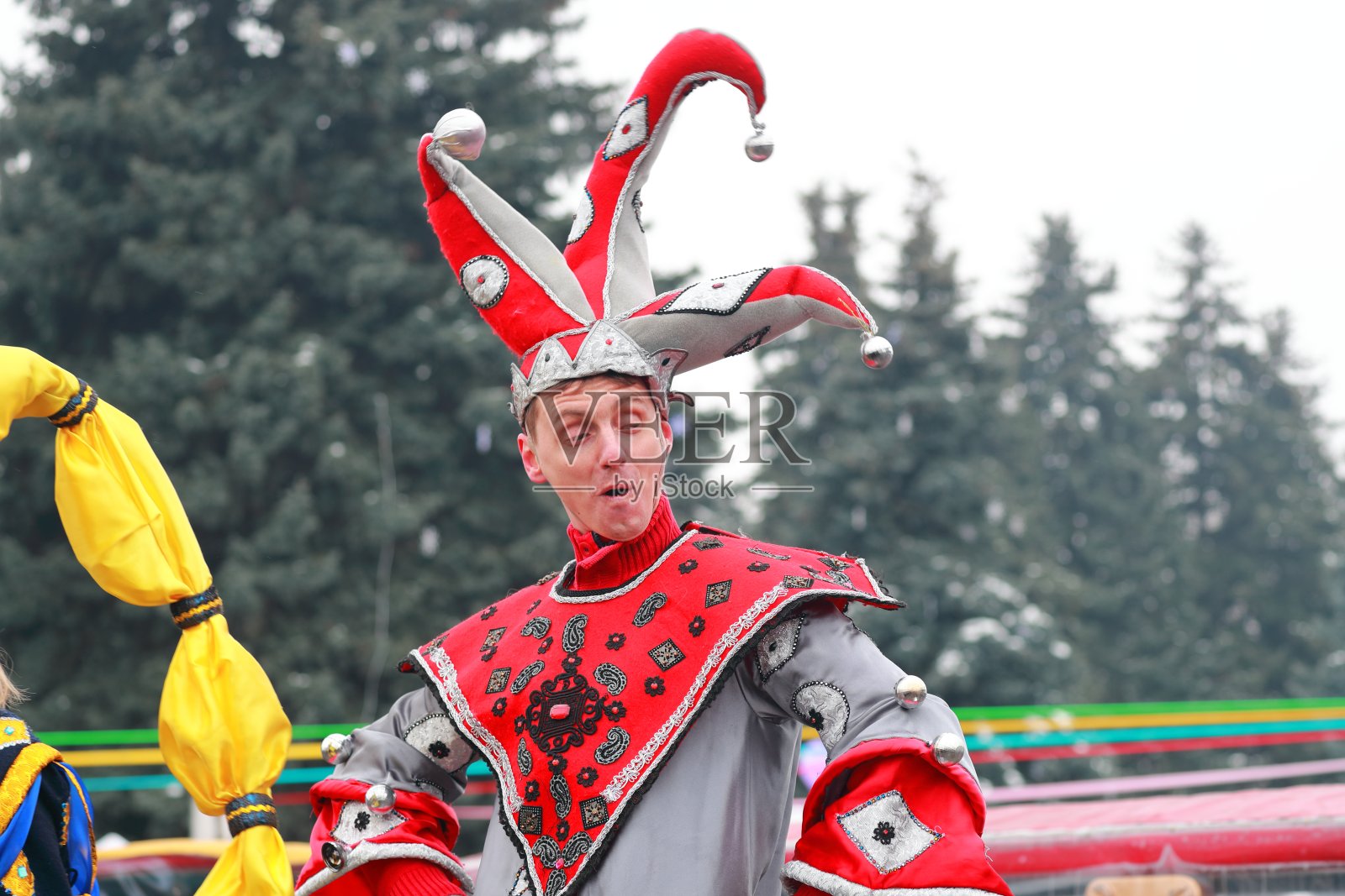 著名的Maslenitsa节日也被称为“黄油周”或“煎饼周”。照片摄影图片