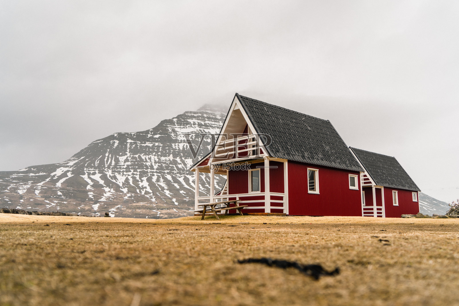 冰岛东部峡湾的冰岛房屋照片摄影图片