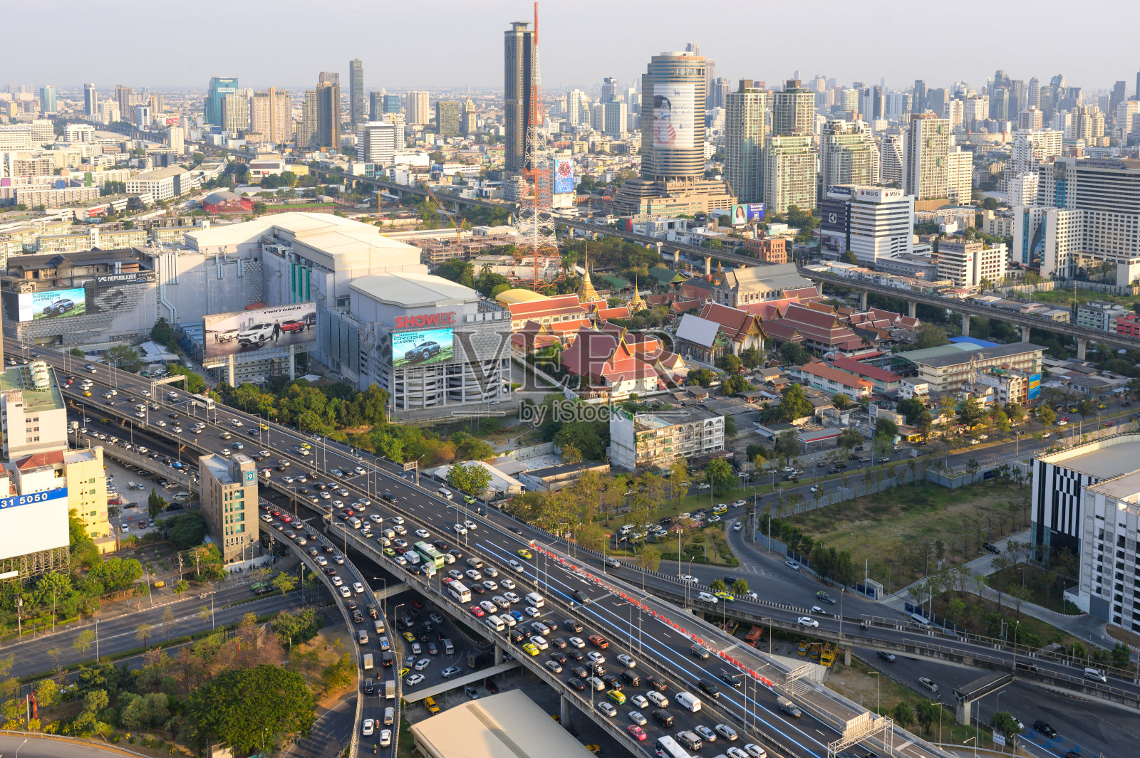 曼谷日落的城市景观照片摄影图片