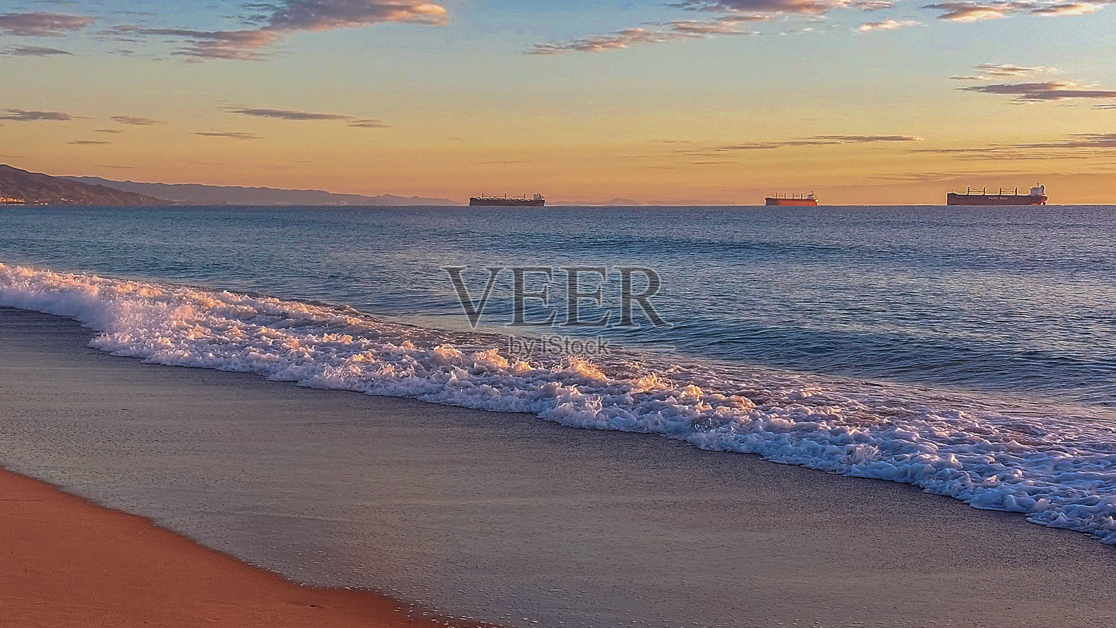 海上日出照片摄影图片