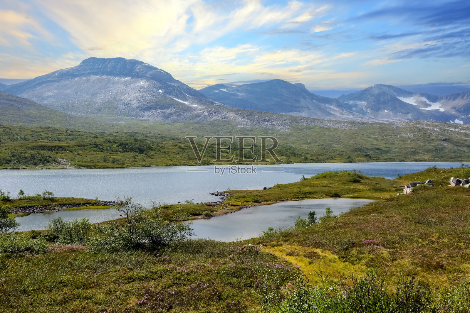 托瓦特纳湖，挪威照片摄影图片