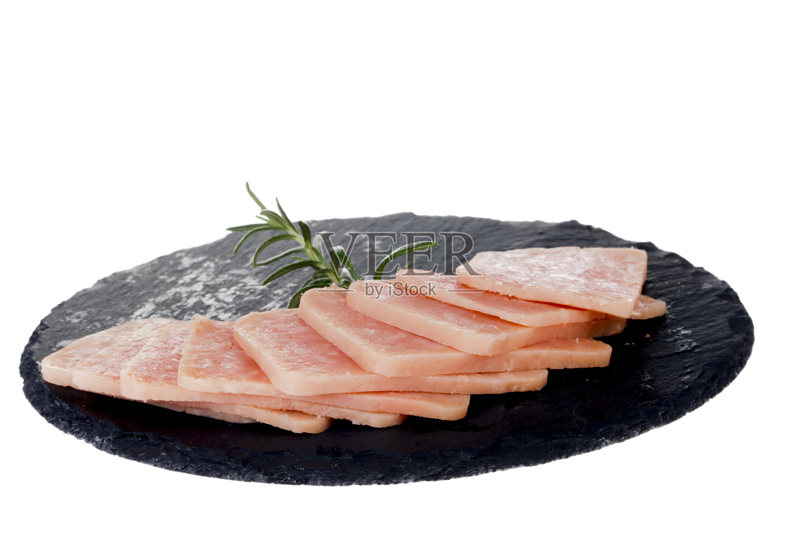 白色背景上分离的猪肉火腿片照片摄影图片