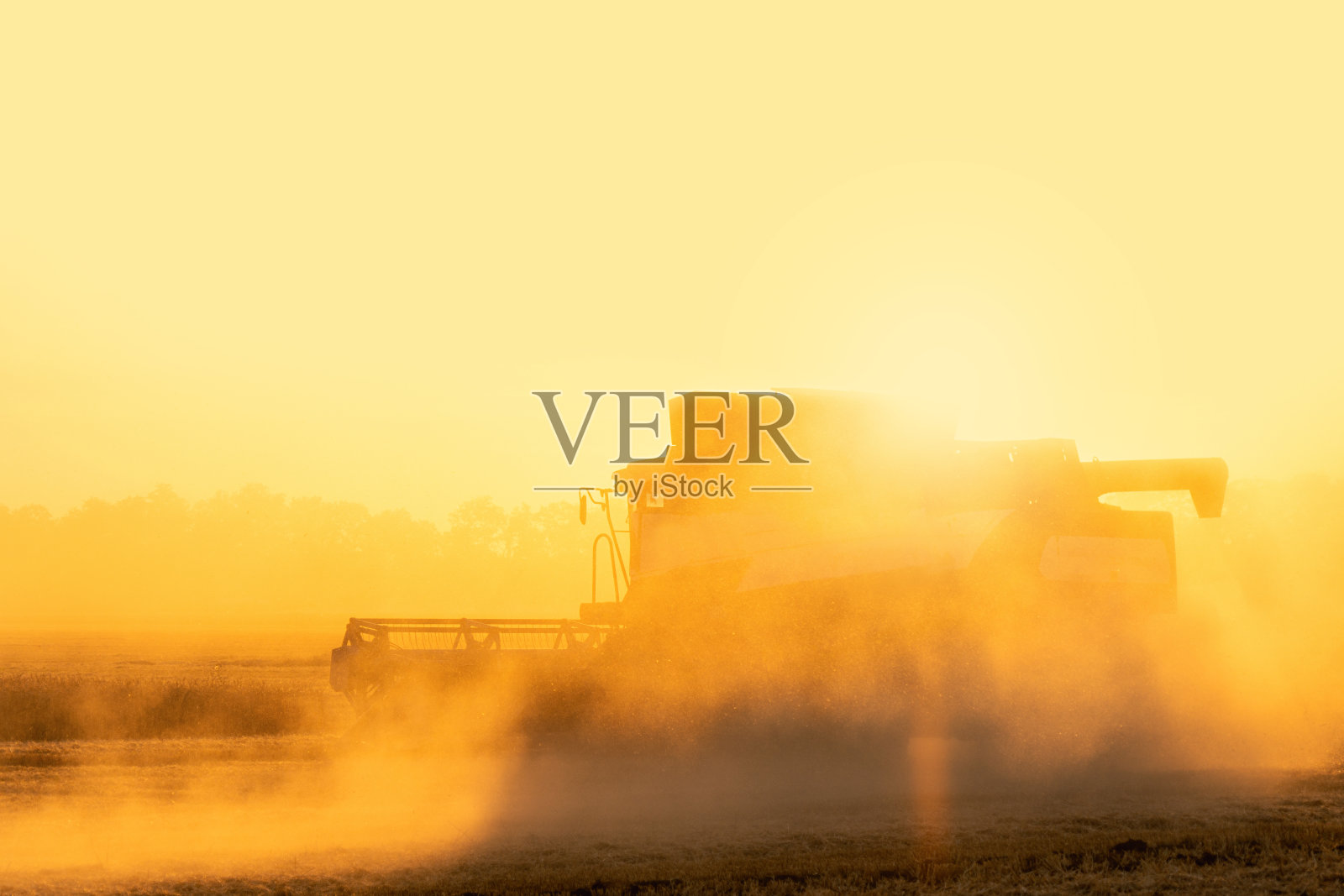 联合收割机照片摄影图片