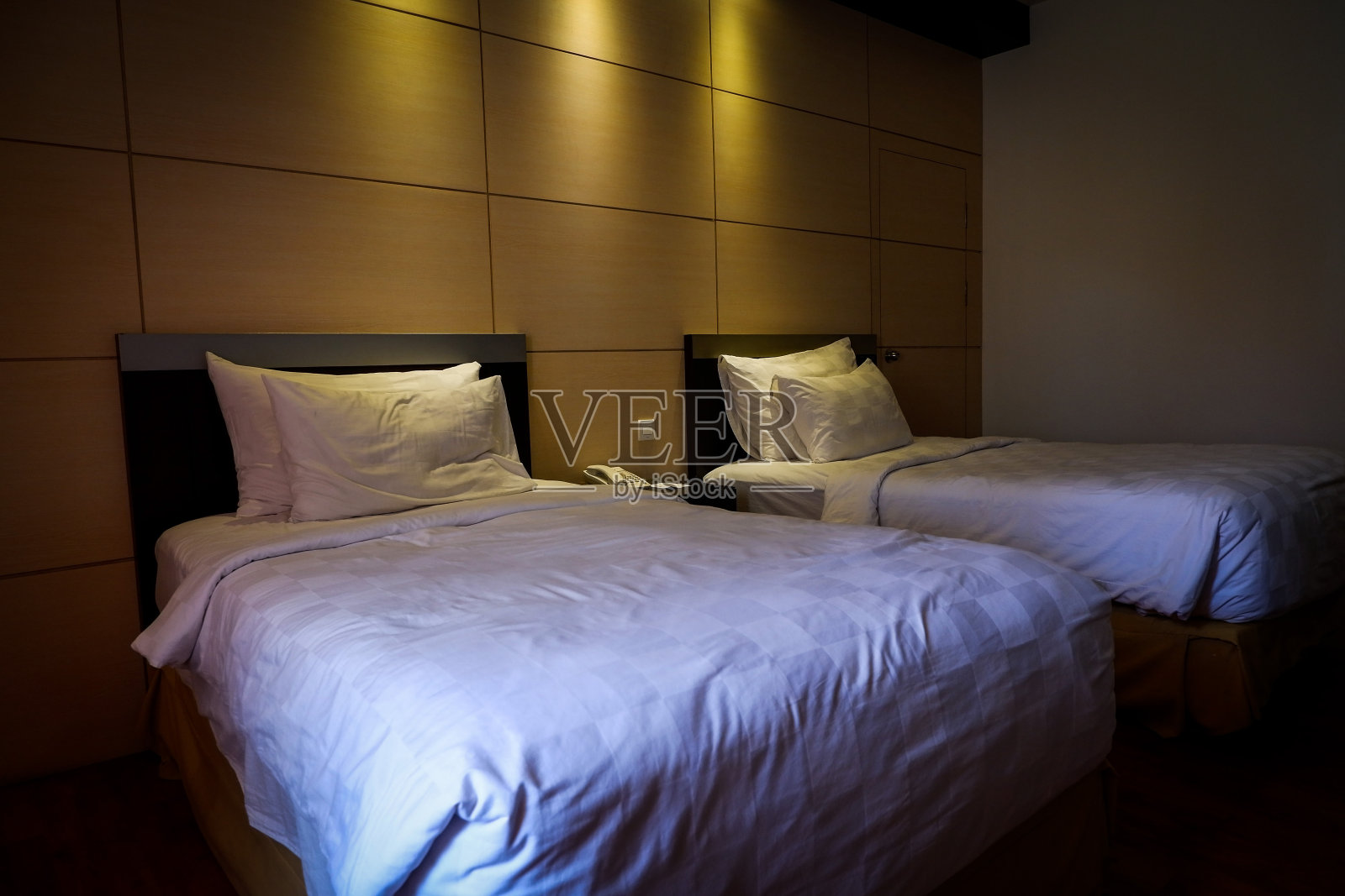 舒适的酒店房间场景照片摄影图片