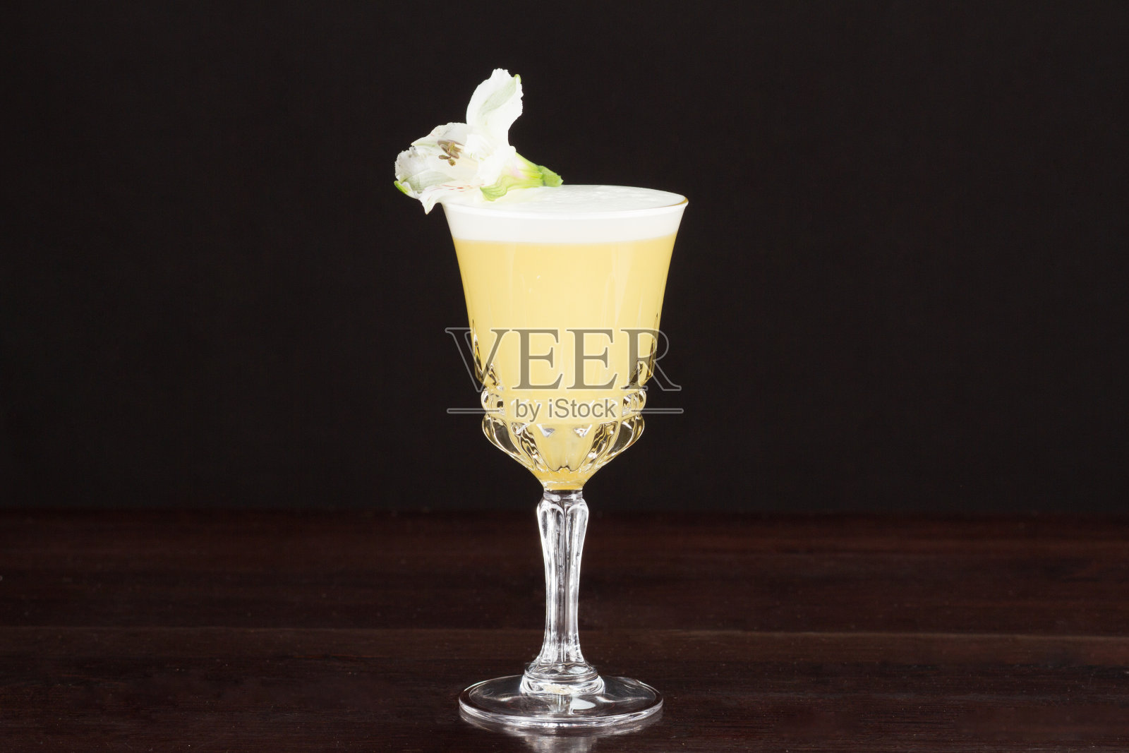 酸酒精鸡尾酒照片摄影图片