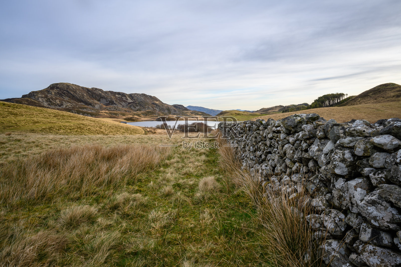 北威尔士的老石墙照片摄影图片