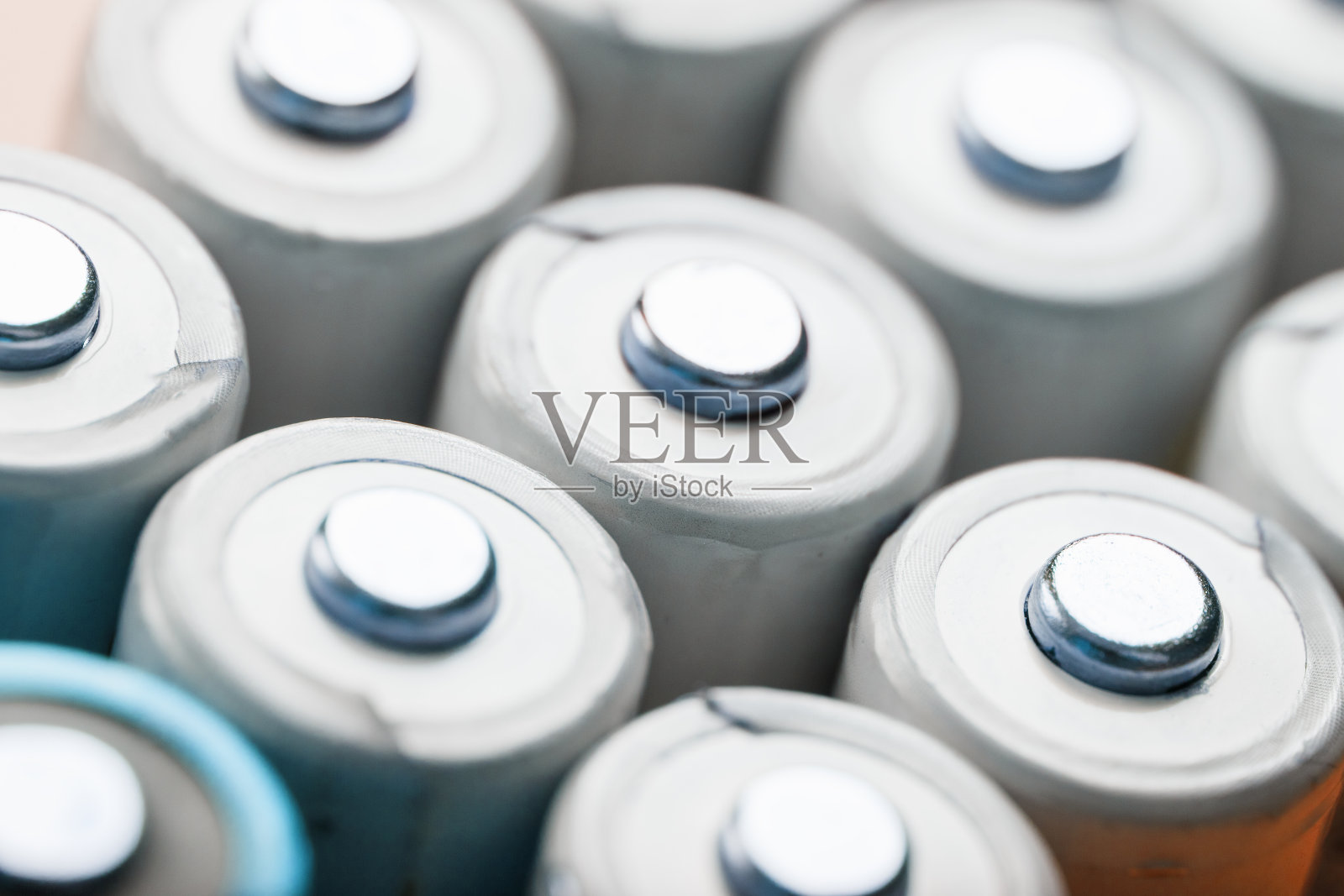 AA电池作为全屏纹理背景。照片摄影图片