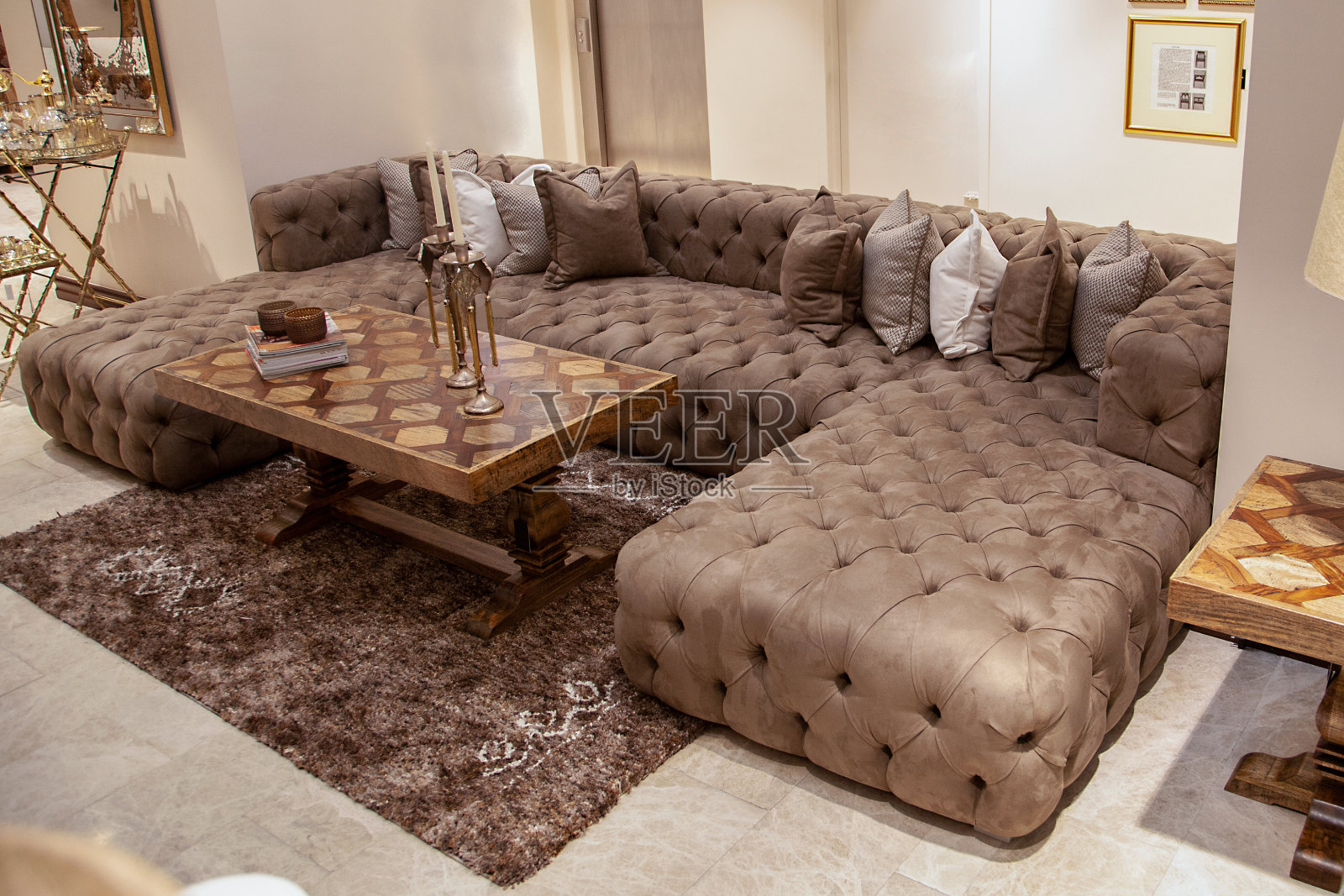 沙发和枕头照片摄影图片