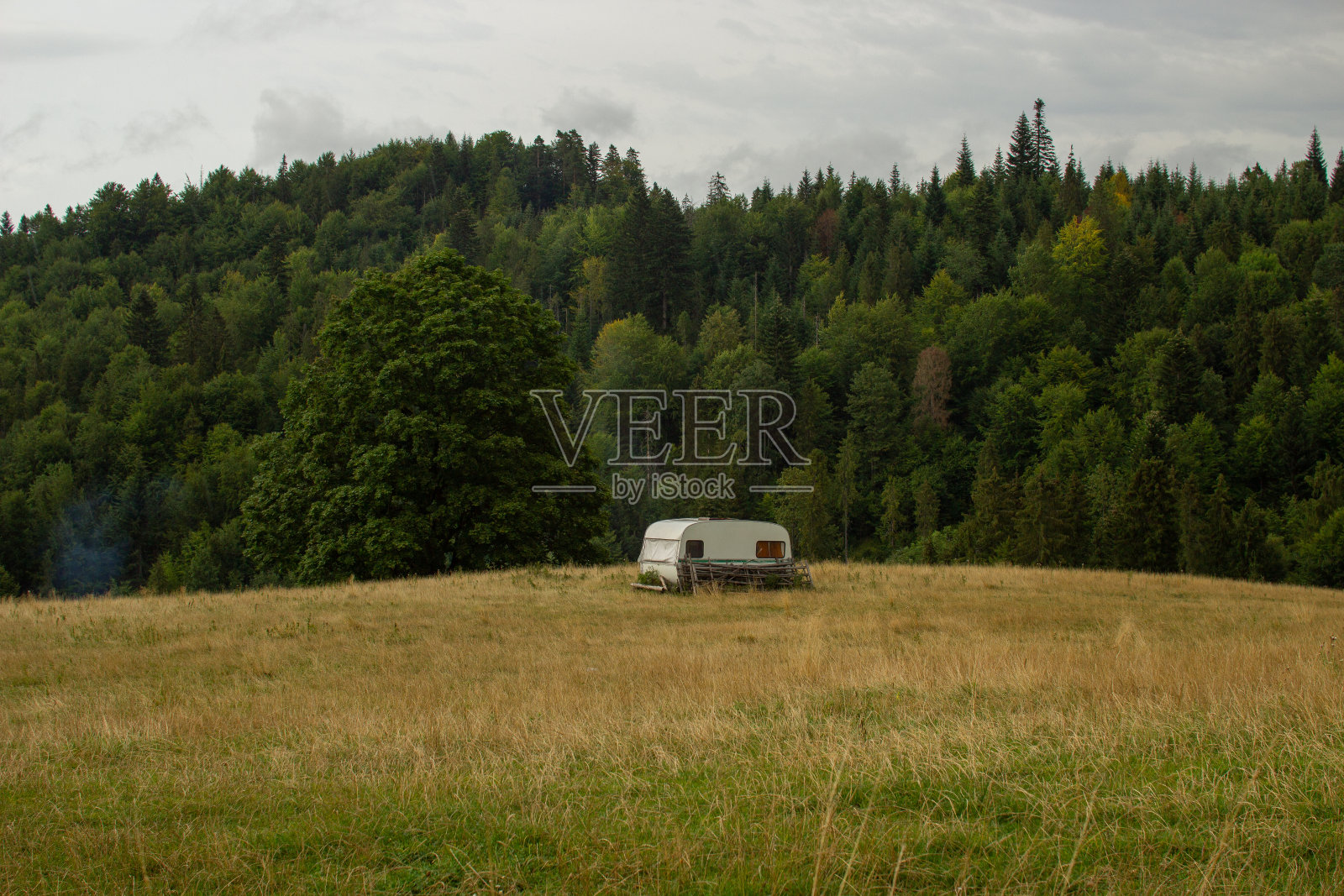 波兰的山照片摄影图片