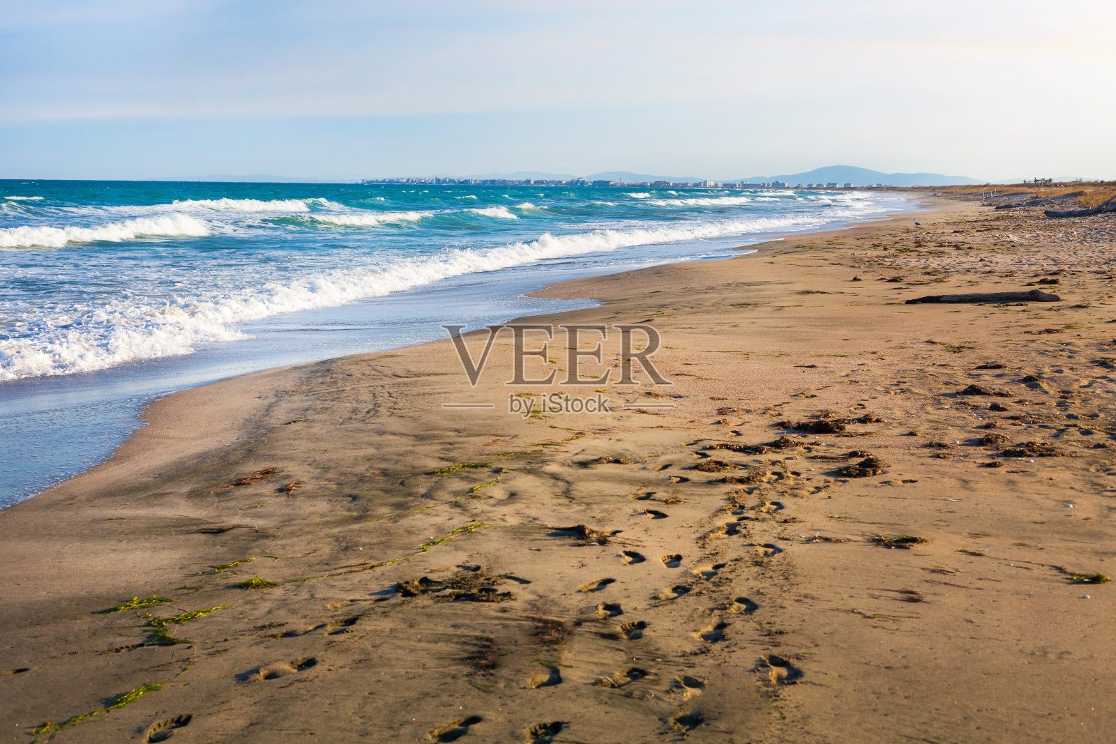 保加利亚，波莫里和阿赫罗伊的沙嘴沙滩照片摄影图片
