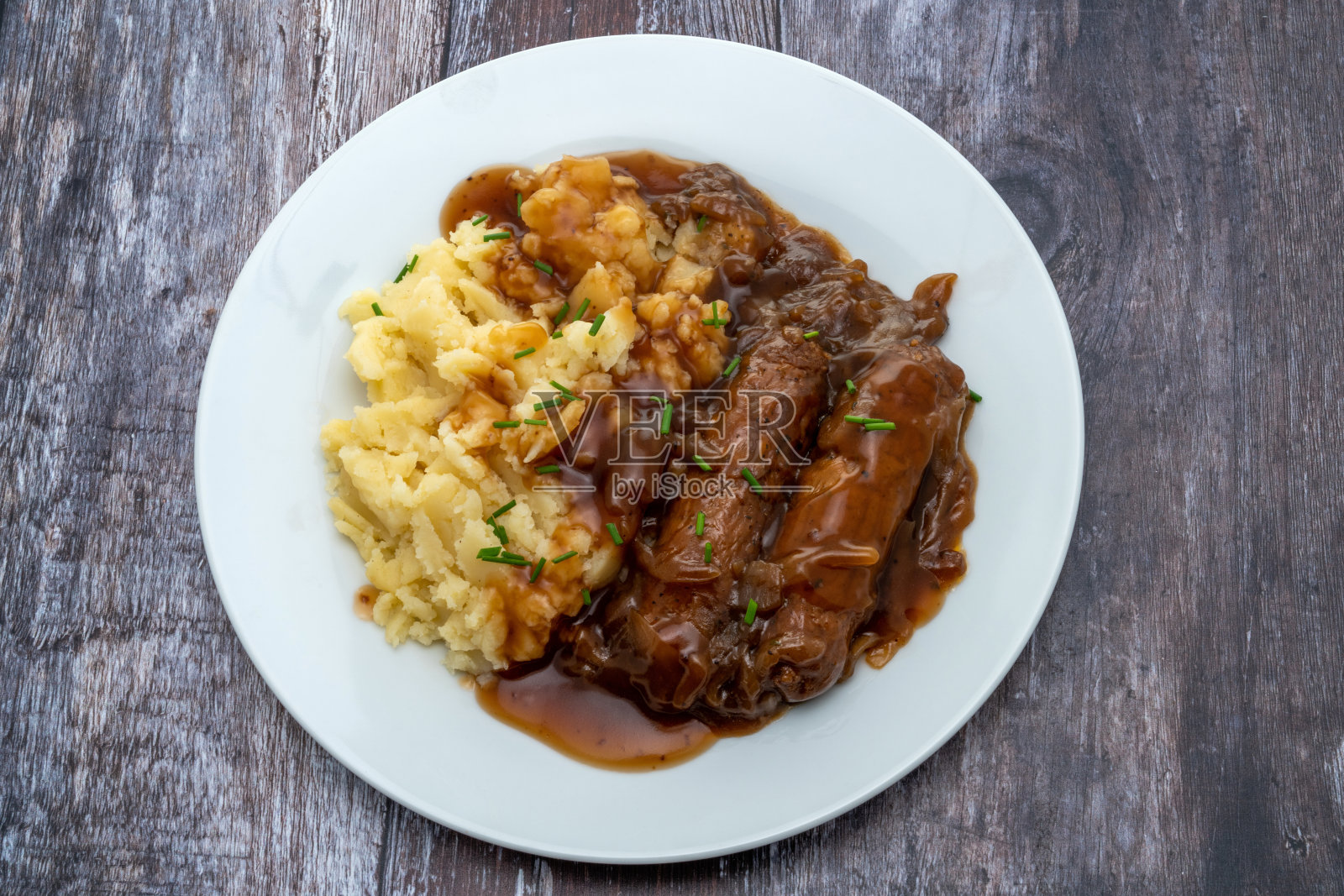 香肠和土豆泥晚餐照片摄影图片