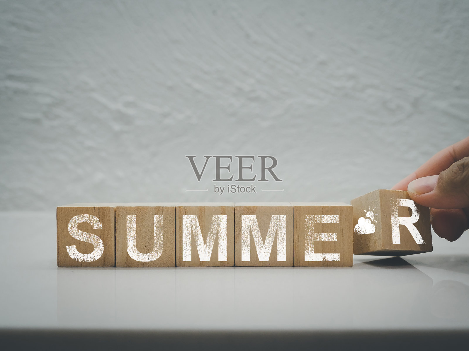 放个假，为长假做准备。照片摄影图片