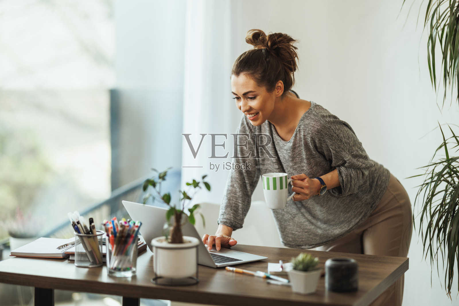 家是我的舒适区照片摄影图片