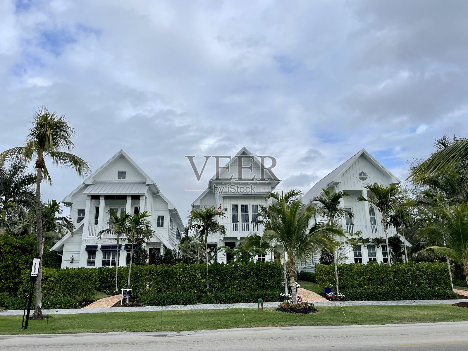 佛罗里达州那不勒斯的漂亮房子照片摄影图片