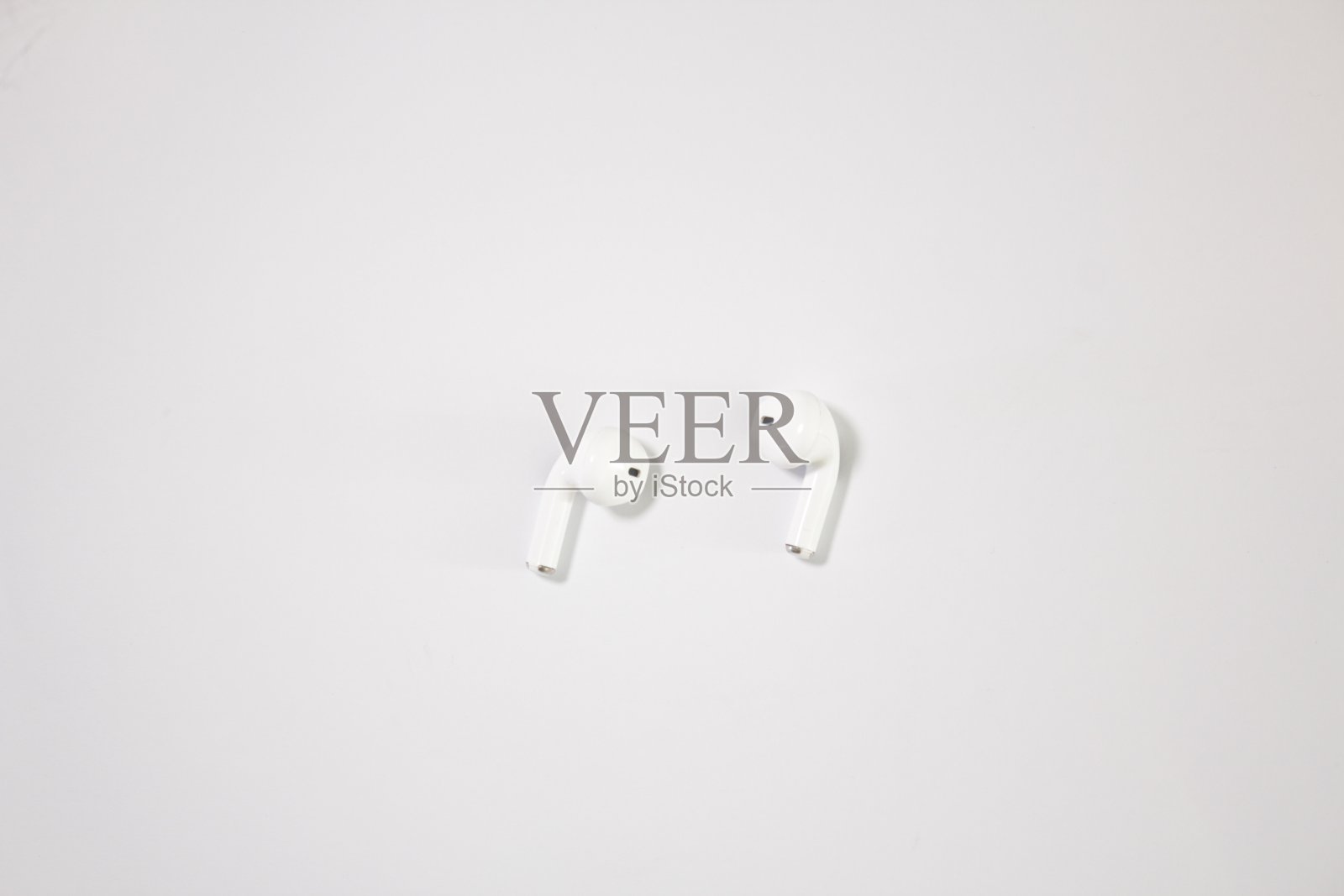 背景清晰的耳机照片摄影图片