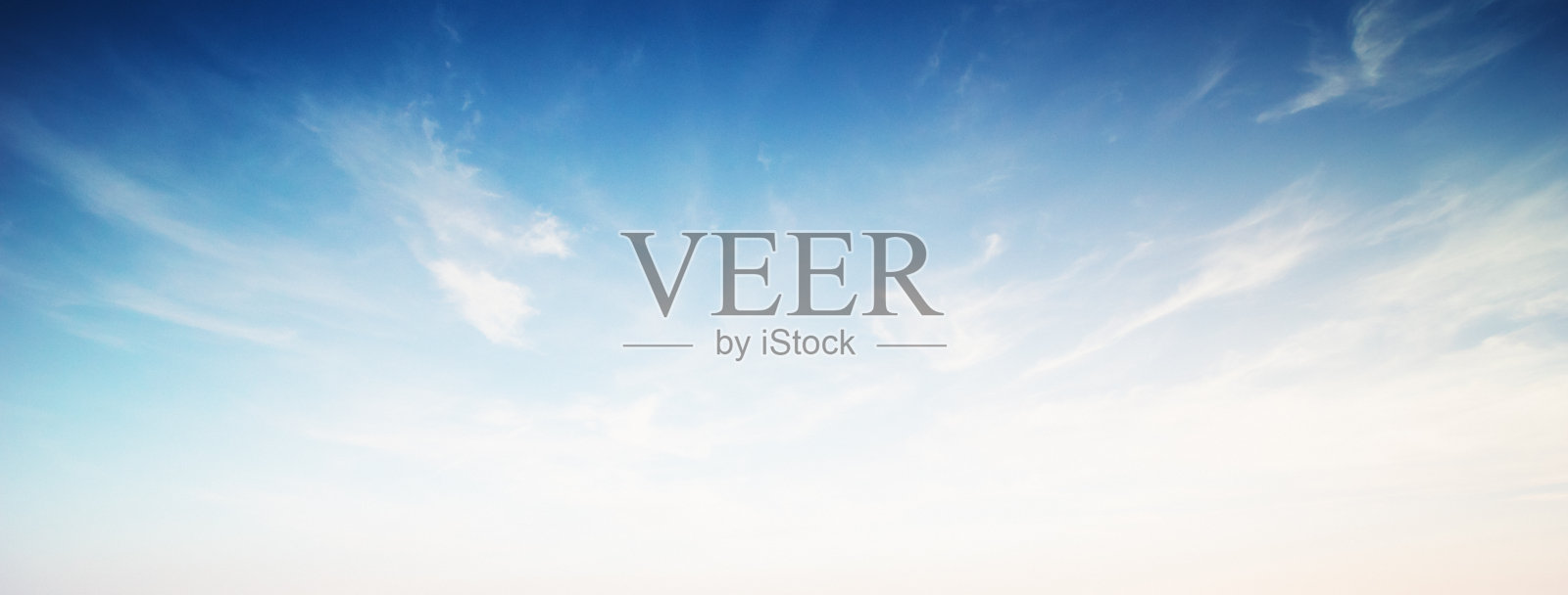 五彩缤纷的天空和日出照片摄影图片