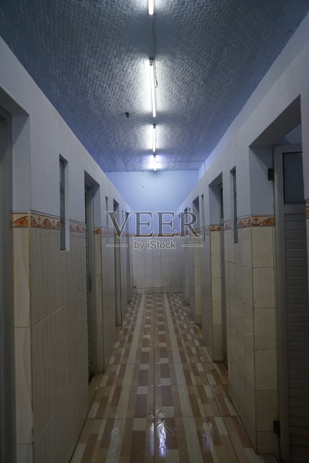 清真寺内的公共厕所照片摄影图片